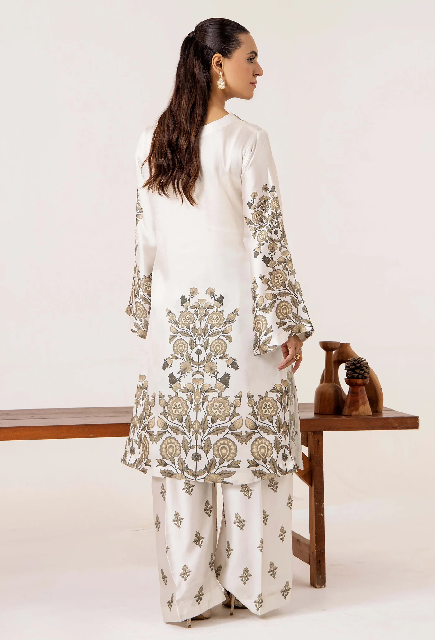 2-PC EMB SILK 7632 - Image 3
