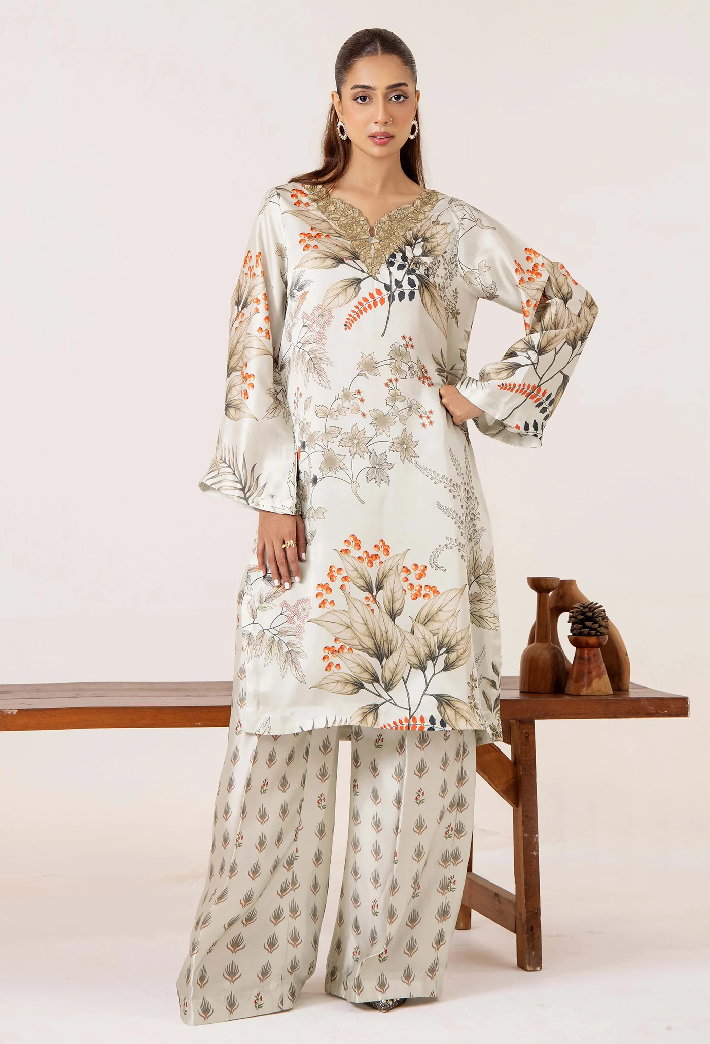 2-PC EMB SILK 7634 - Image 2