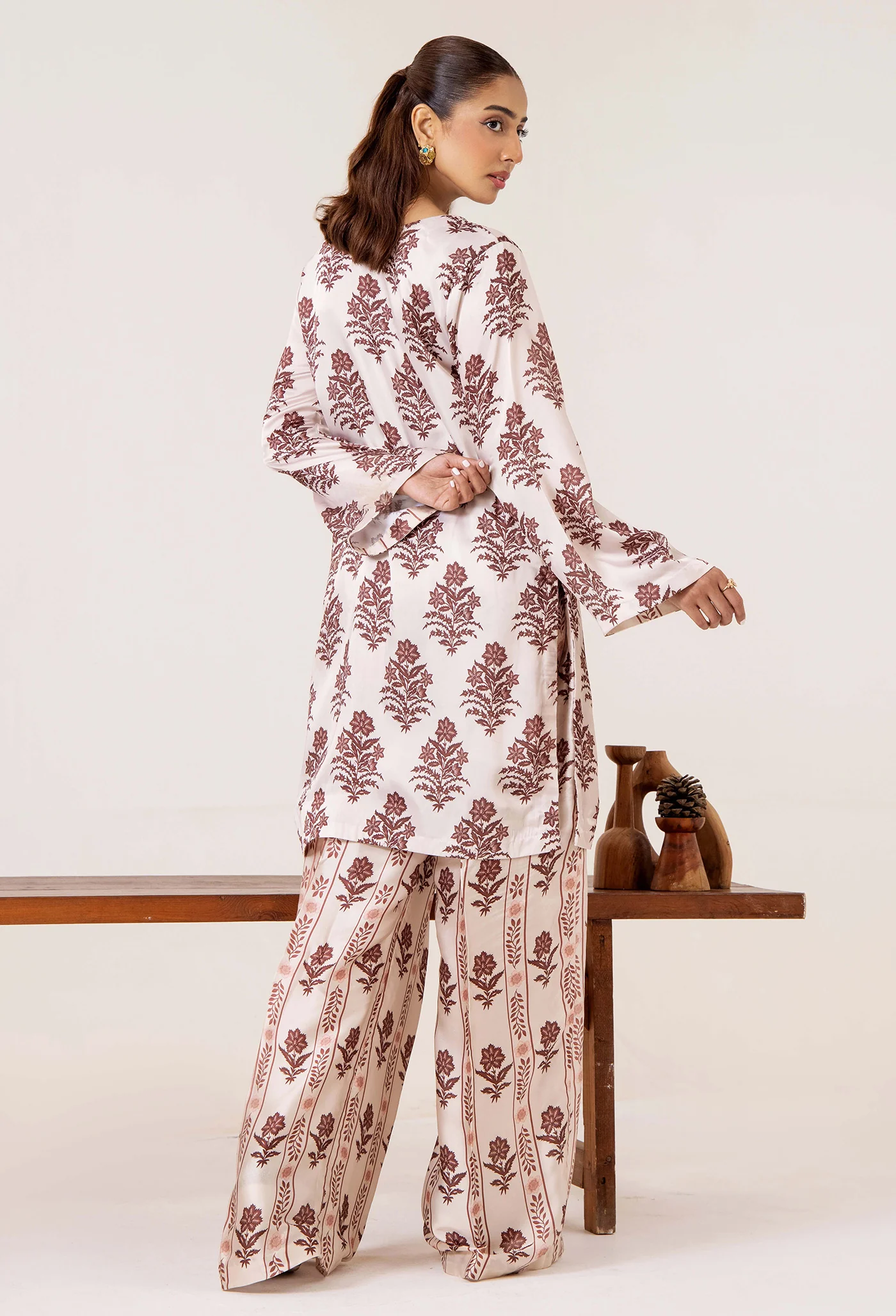 2-PC EMB SILK 7635 - Image 3
