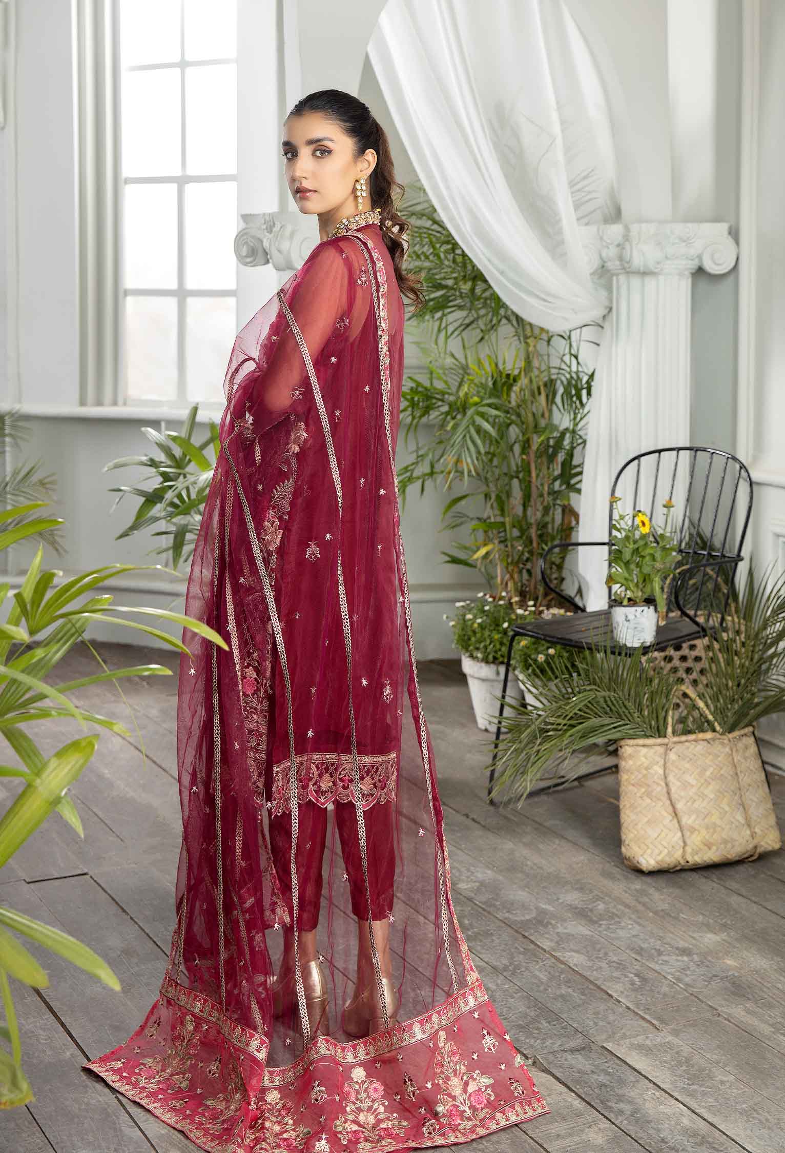 5062 - Amira - Image 2