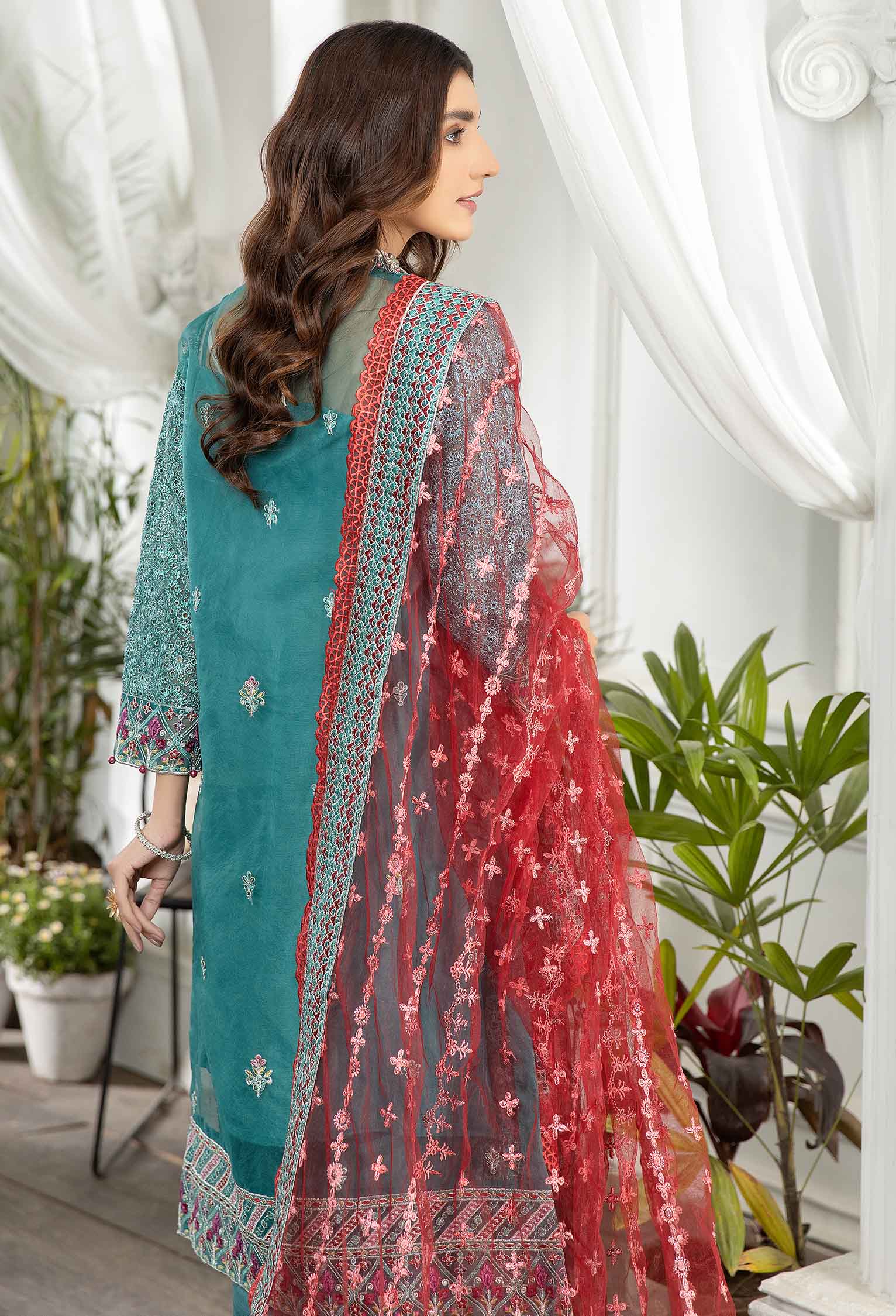 5066 - Amira - Image 2