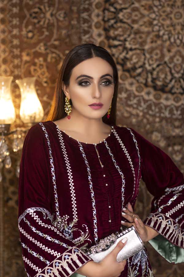 Acik - Embroidered Velvet (2 Piece) - Image 2