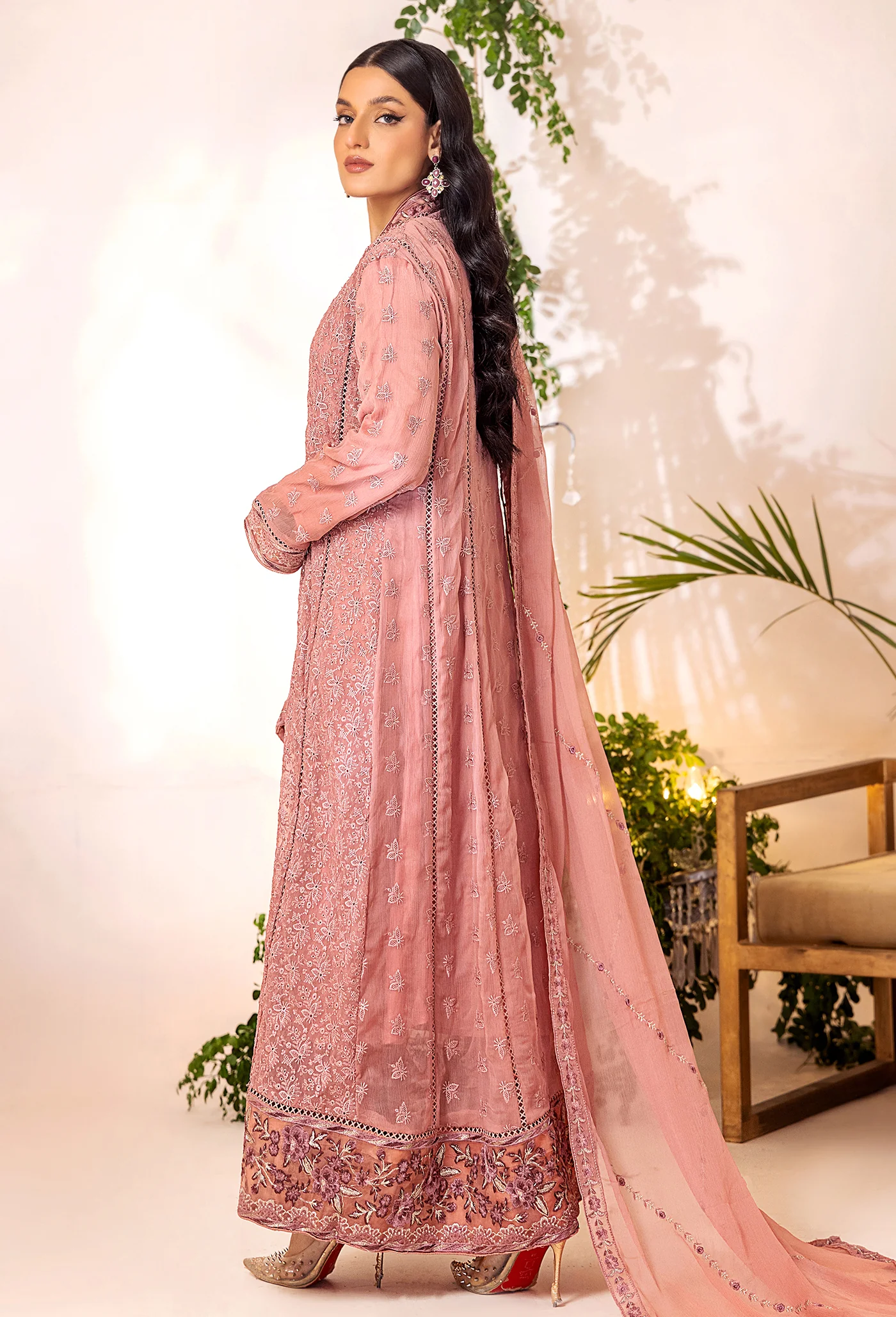 Adan's Luxe 5317 - Image 2
