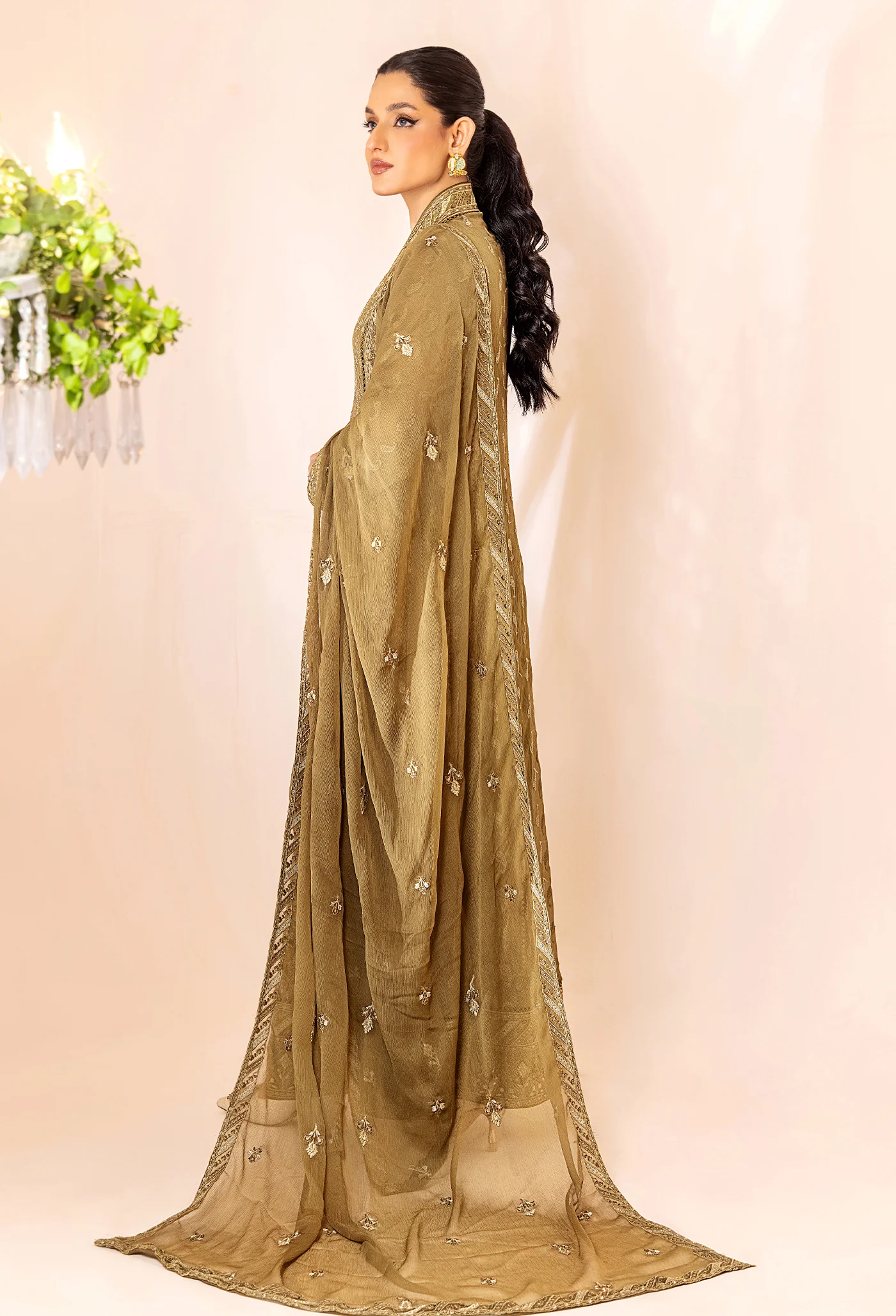 Adan's Luxe 5319 - Image 2