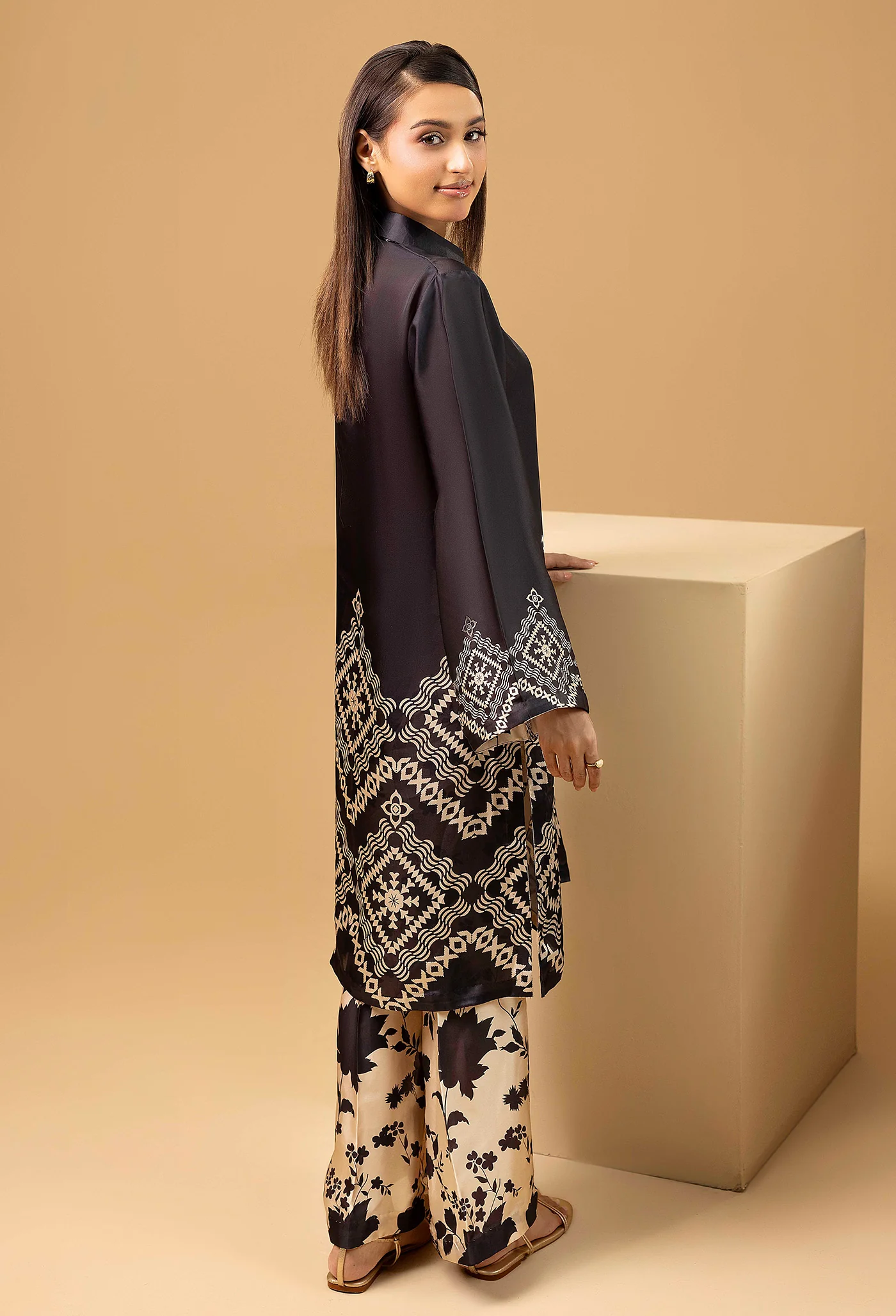 ADAN'S SILK 30 - Image 3