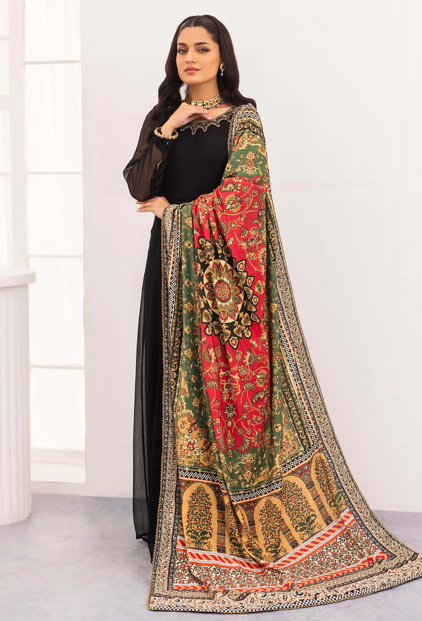 Adan's Velvet- Shawl 5440 - Image 2