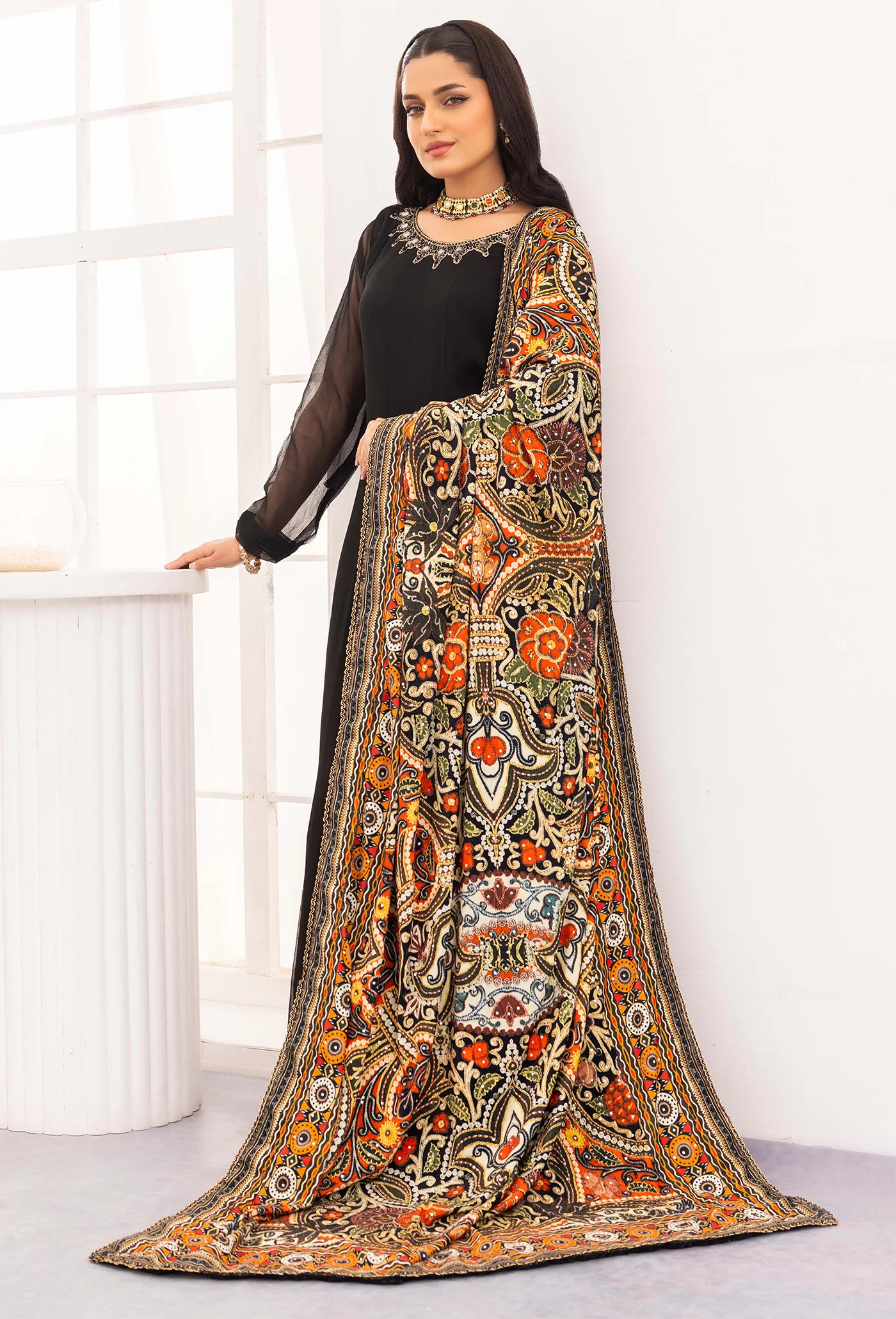 Adan's Velvet- Shawl 5443