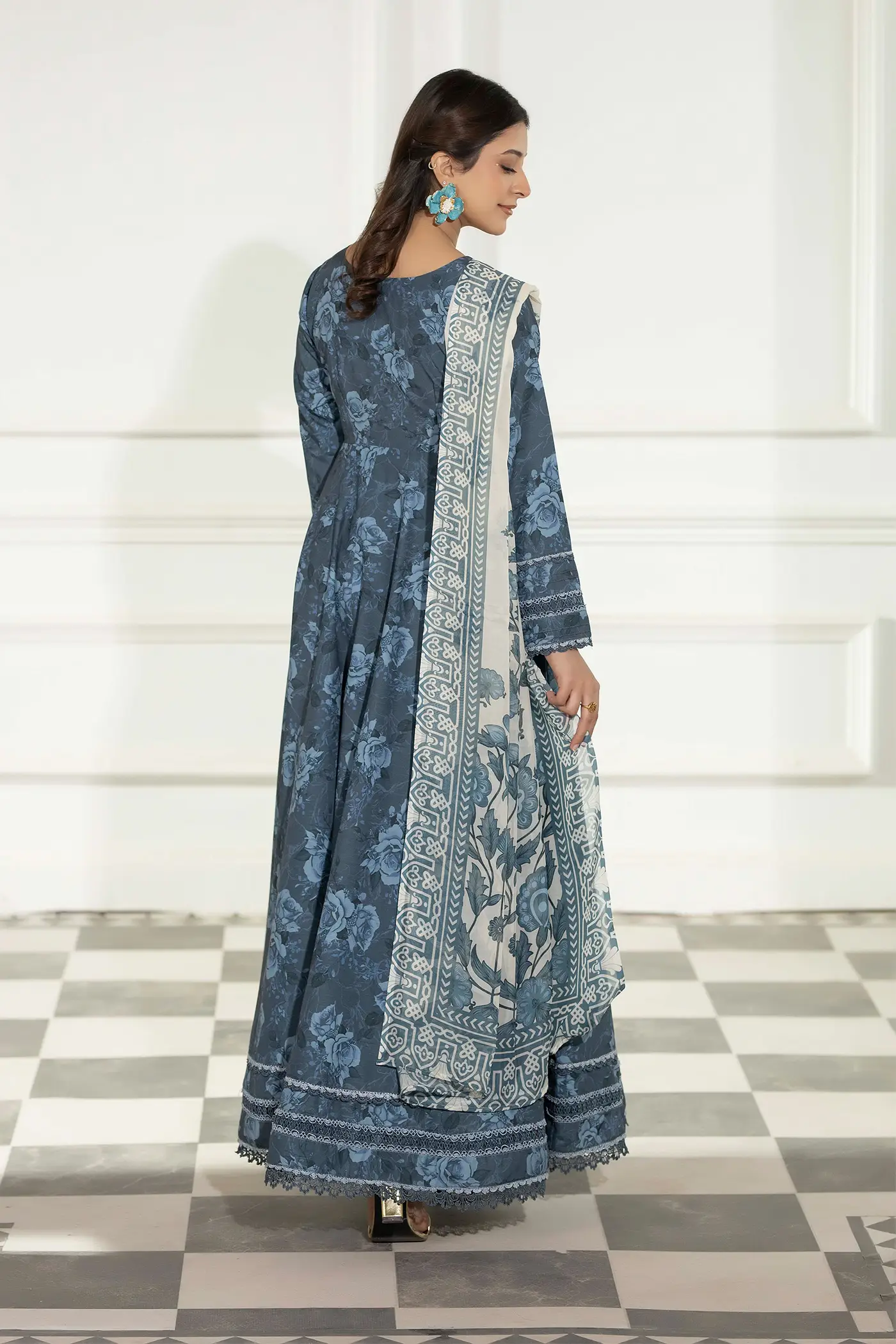 AFFAIR 1520 - Image 4
