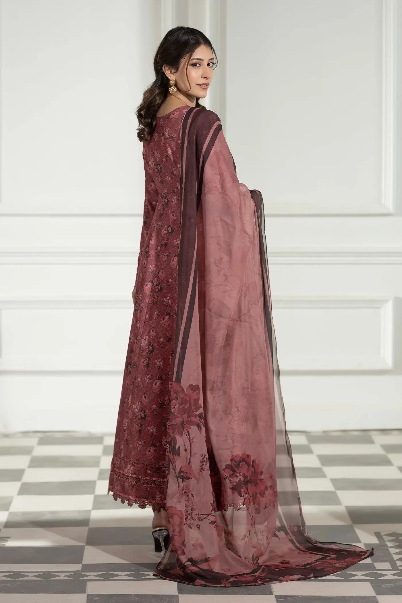 AFFAIR 1524 - Image 3