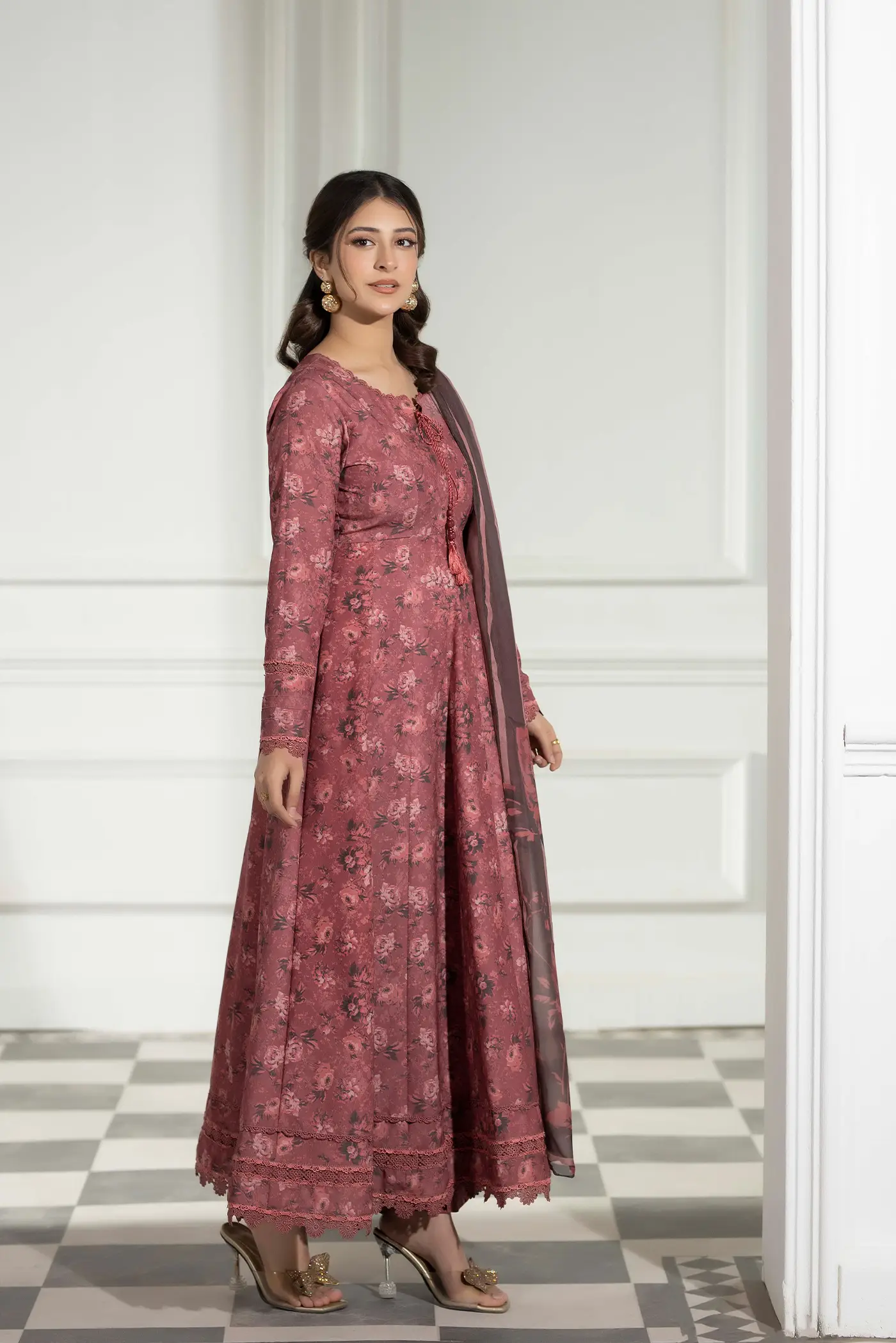 AFFAIR 1524 - Image 4
