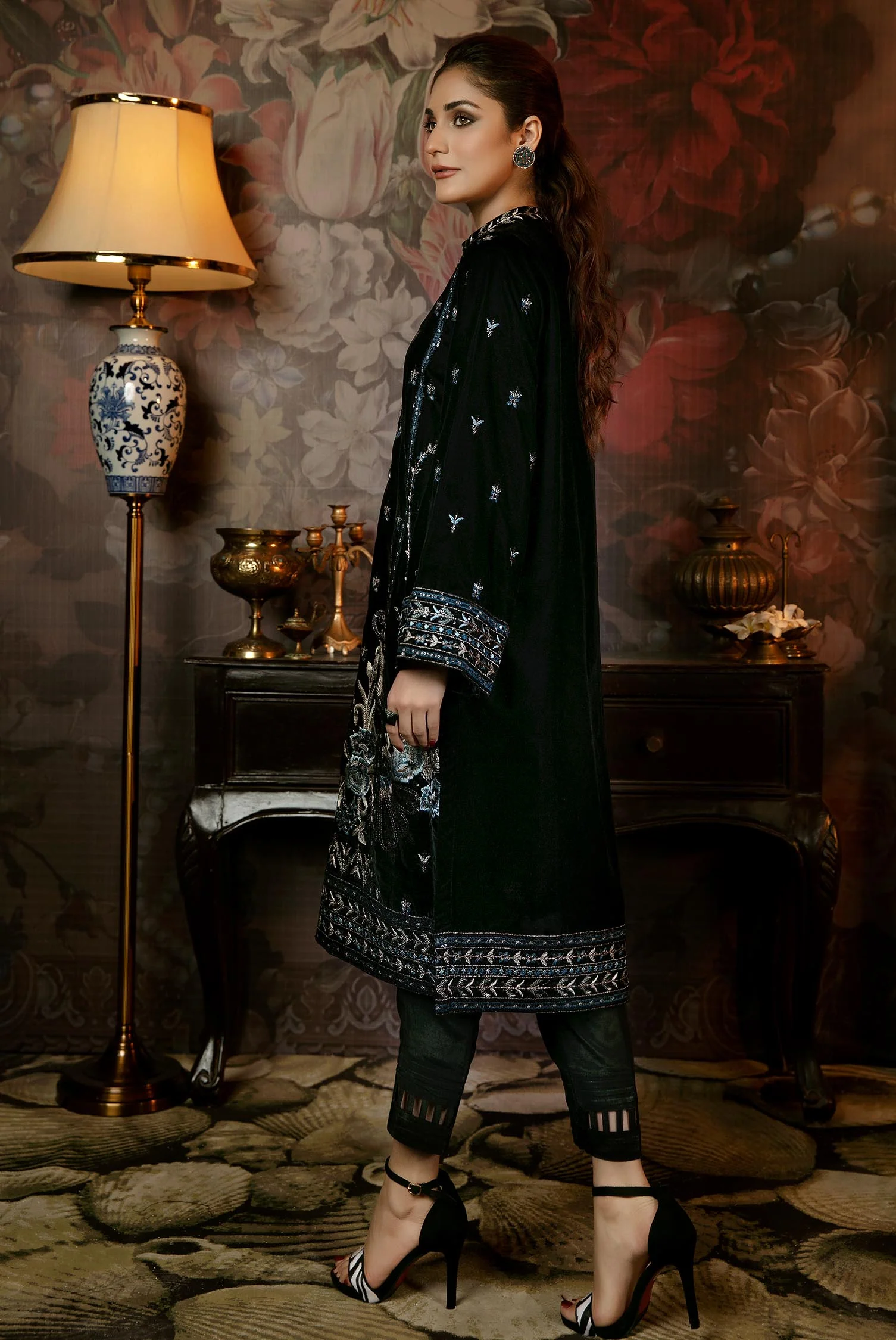 Ague - Embroidered Velvet 2PC Stitched - Image 2