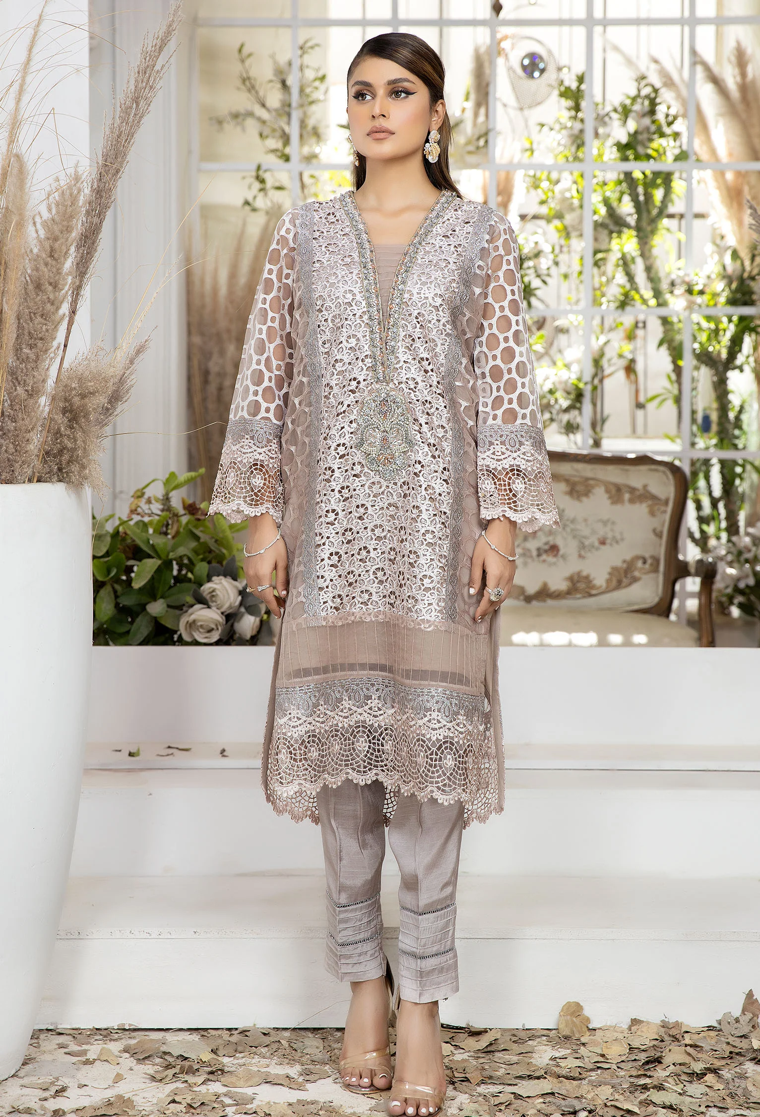 Almond Frost - Embroidered Organza Pret