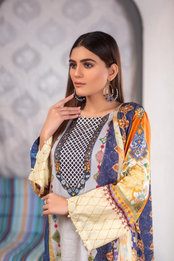 Amaryllis - Digital Printed Lawn (Unstitch) - Image 3