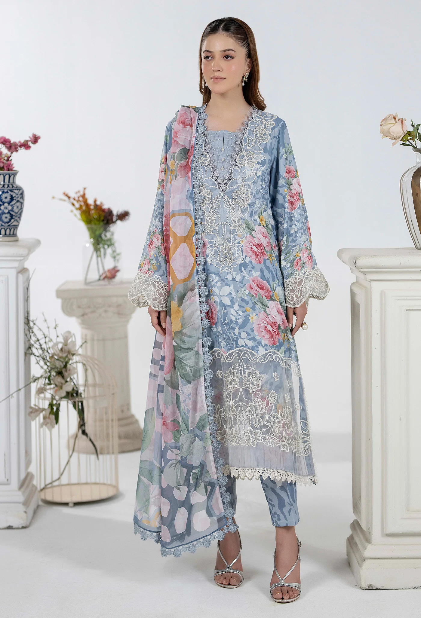 ARWA 101211 - Image 3