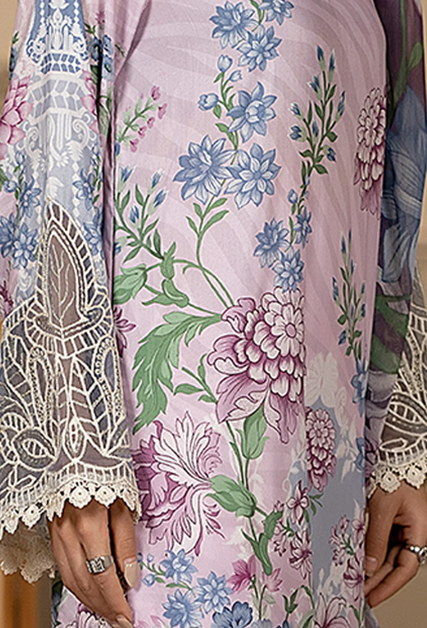 ARWA 101214 - Image 2
