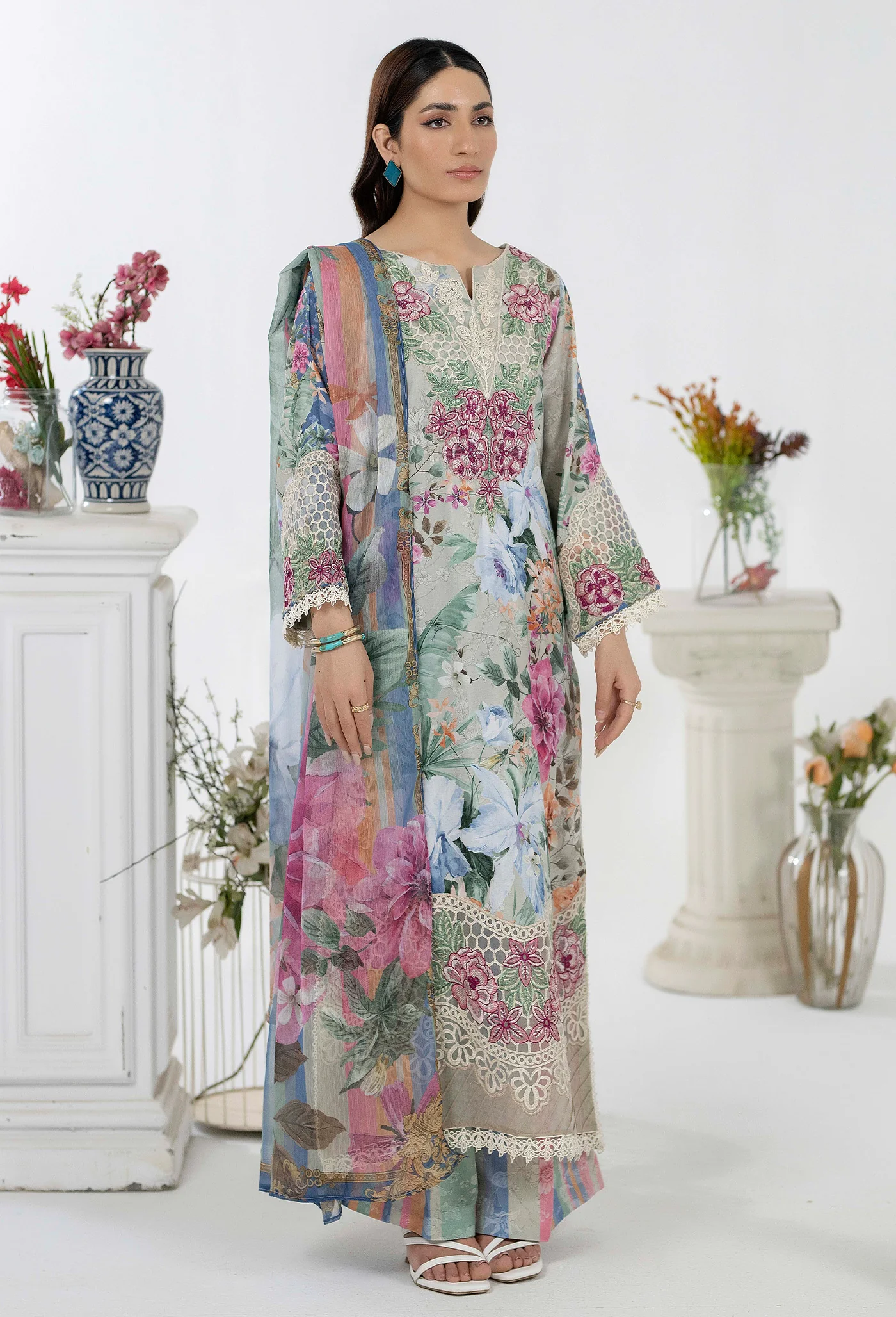 ARWA 101215