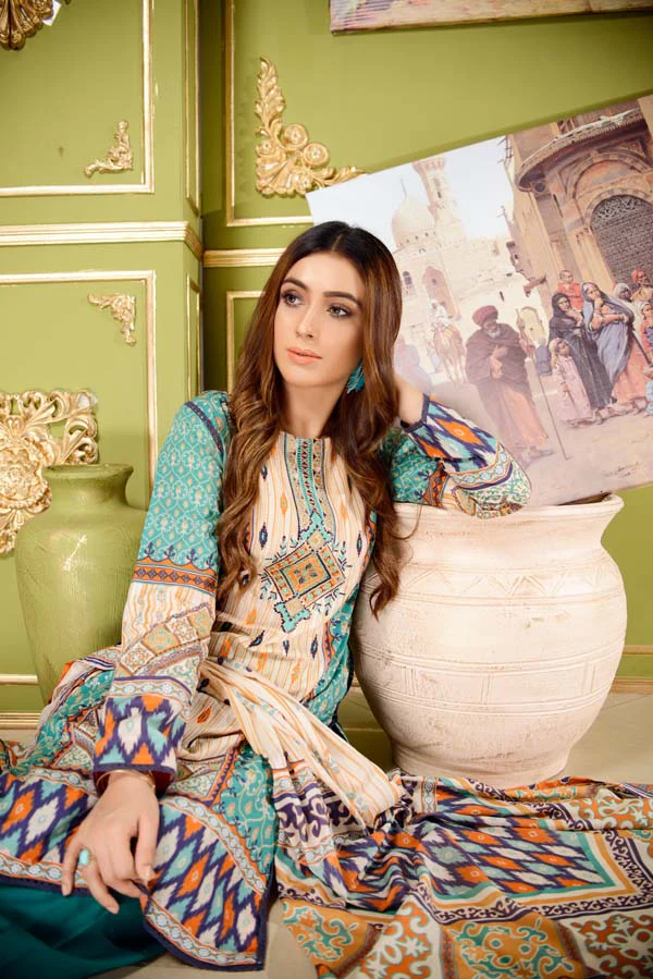 ASTER DAISY – DIGITAL EMBROIDERED LAWN 3 PIECE (UNSTITCH) - Image 3