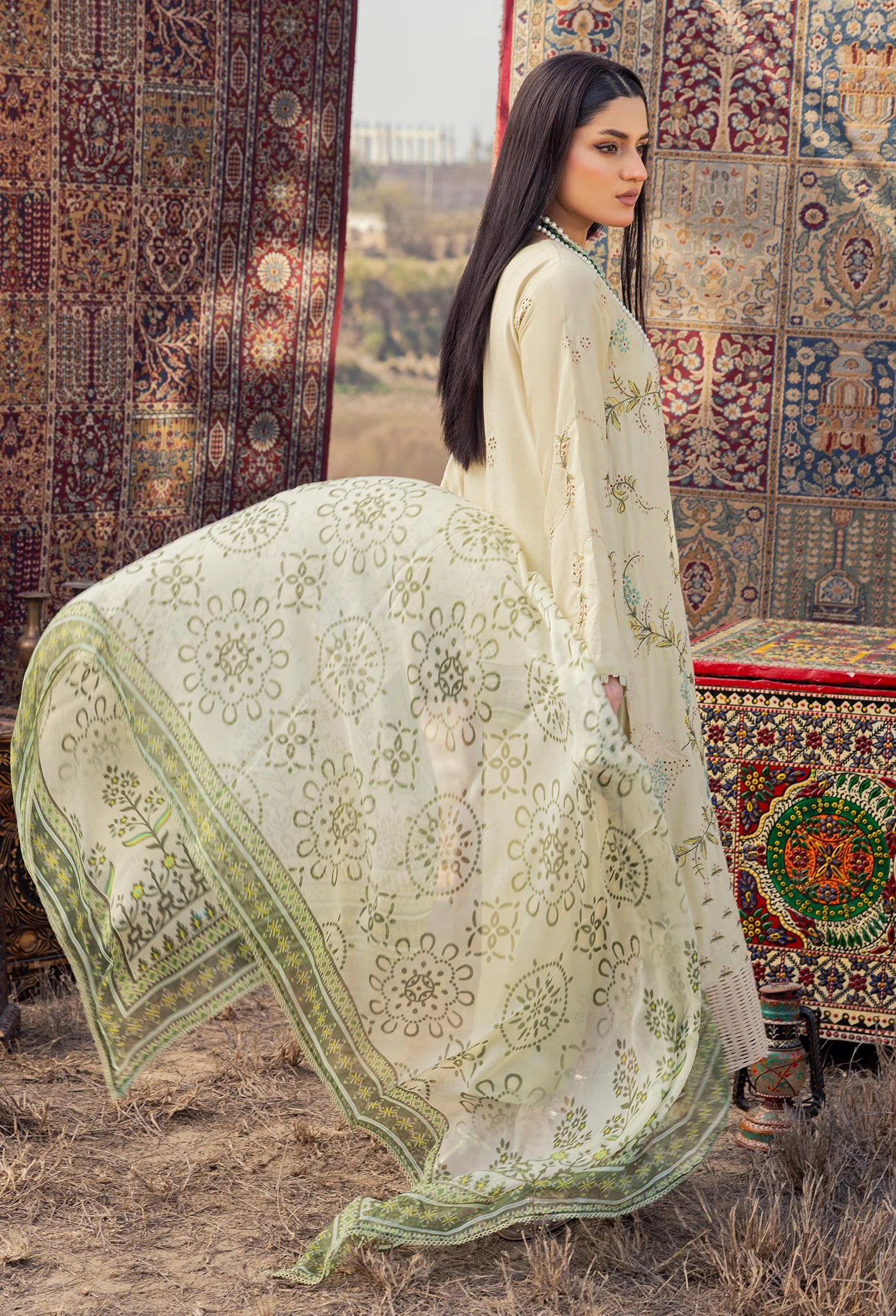 ATTIRE 7 - Image 2