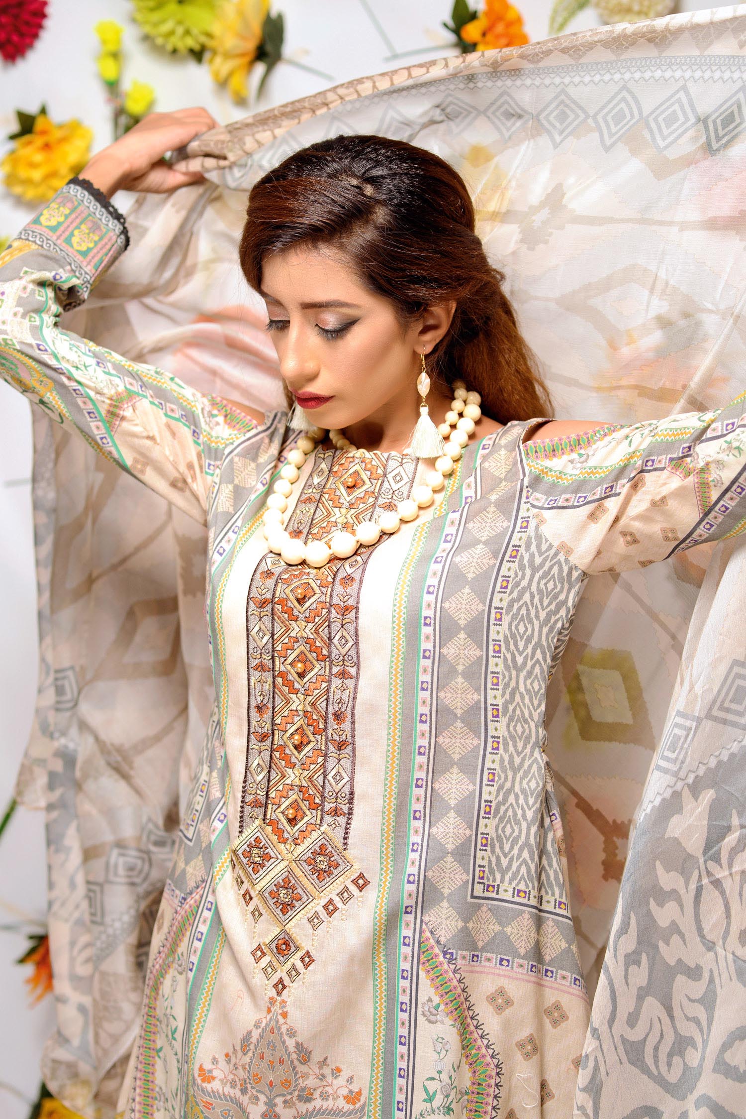 Averly - Digital Printed and Embroidered Lawn 3PC - Image 4