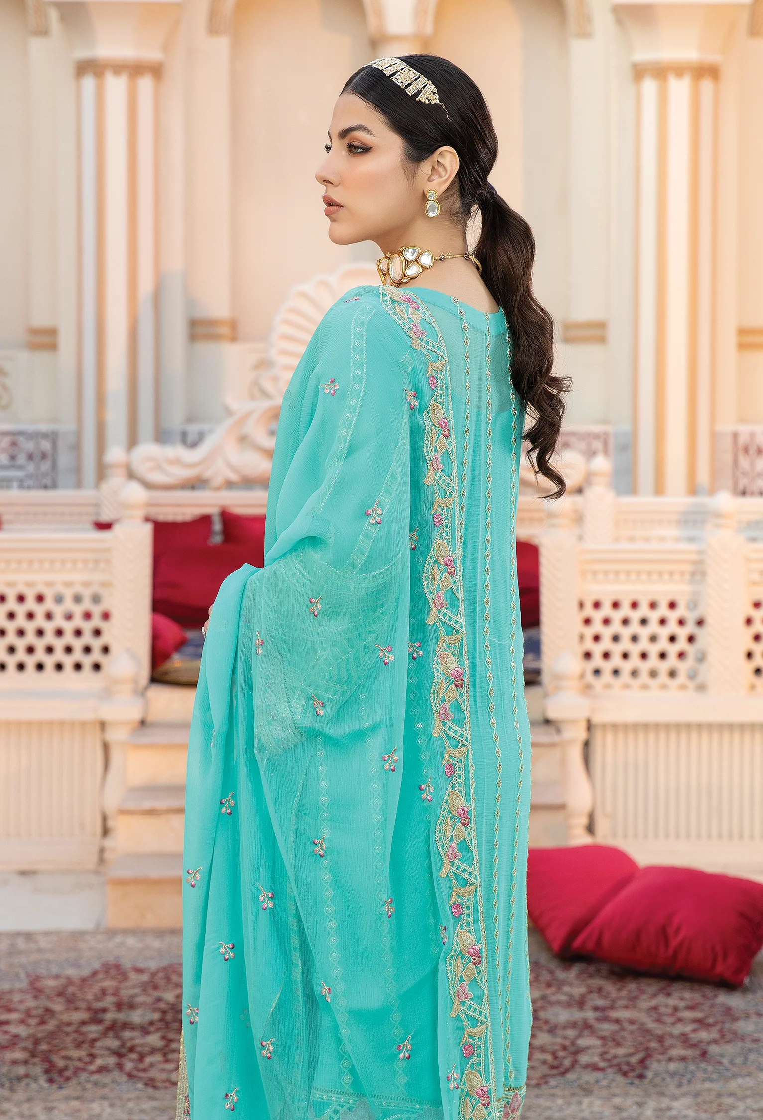 Bahar Banu - Image 2