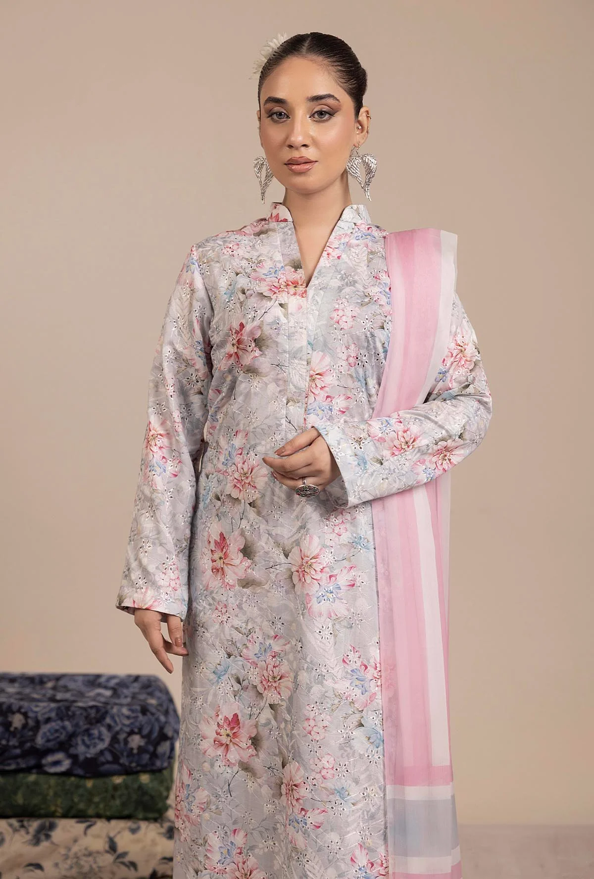 BASIC CHIKANKARI 7715 - Image 3
