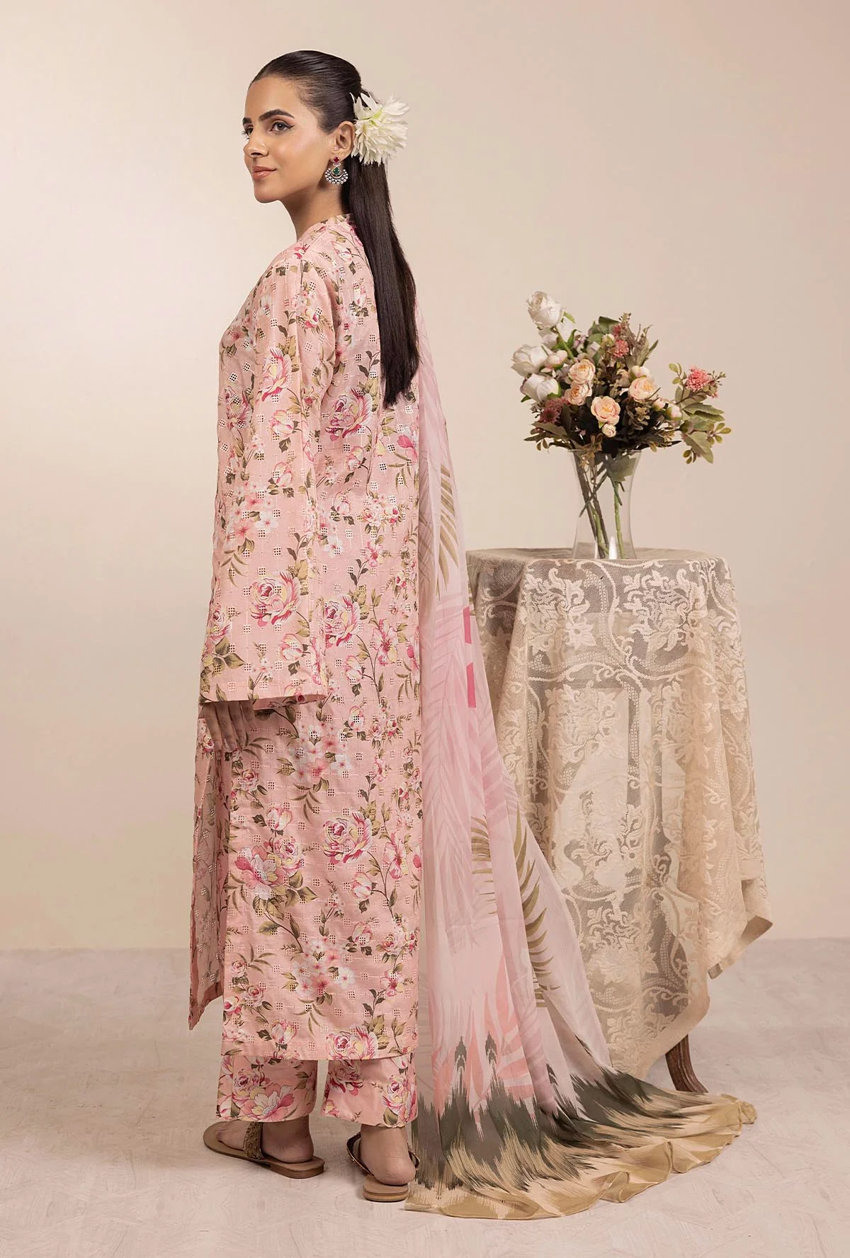 BASIC CHIKANKARI 7721 - Image 2