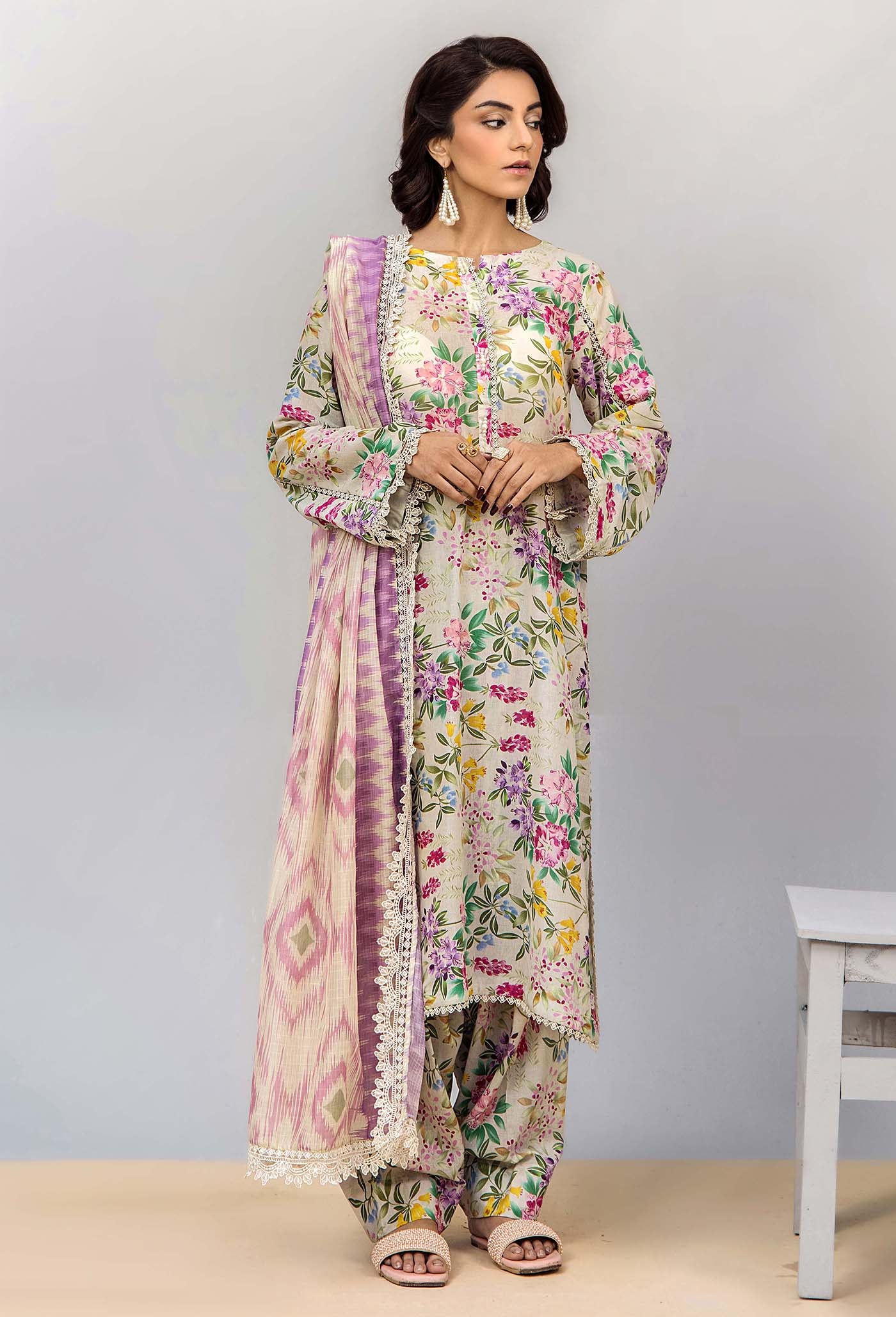 BASIC PRINT'S 757545 - Image 2