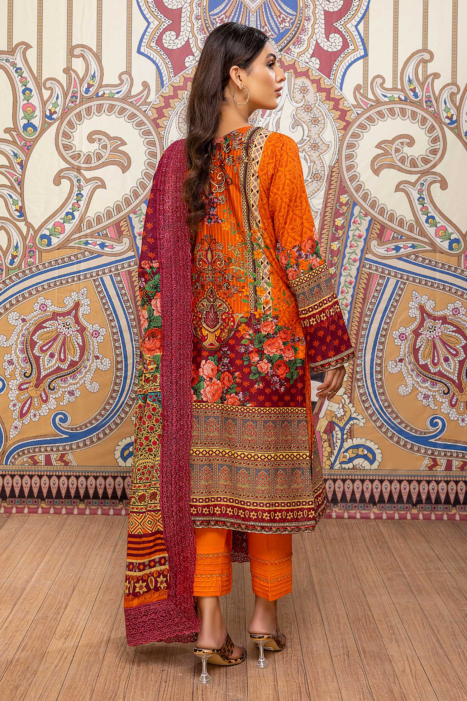 Beam Bliss - Printed & Embroidered Lawn Pret 3PC - Image 2