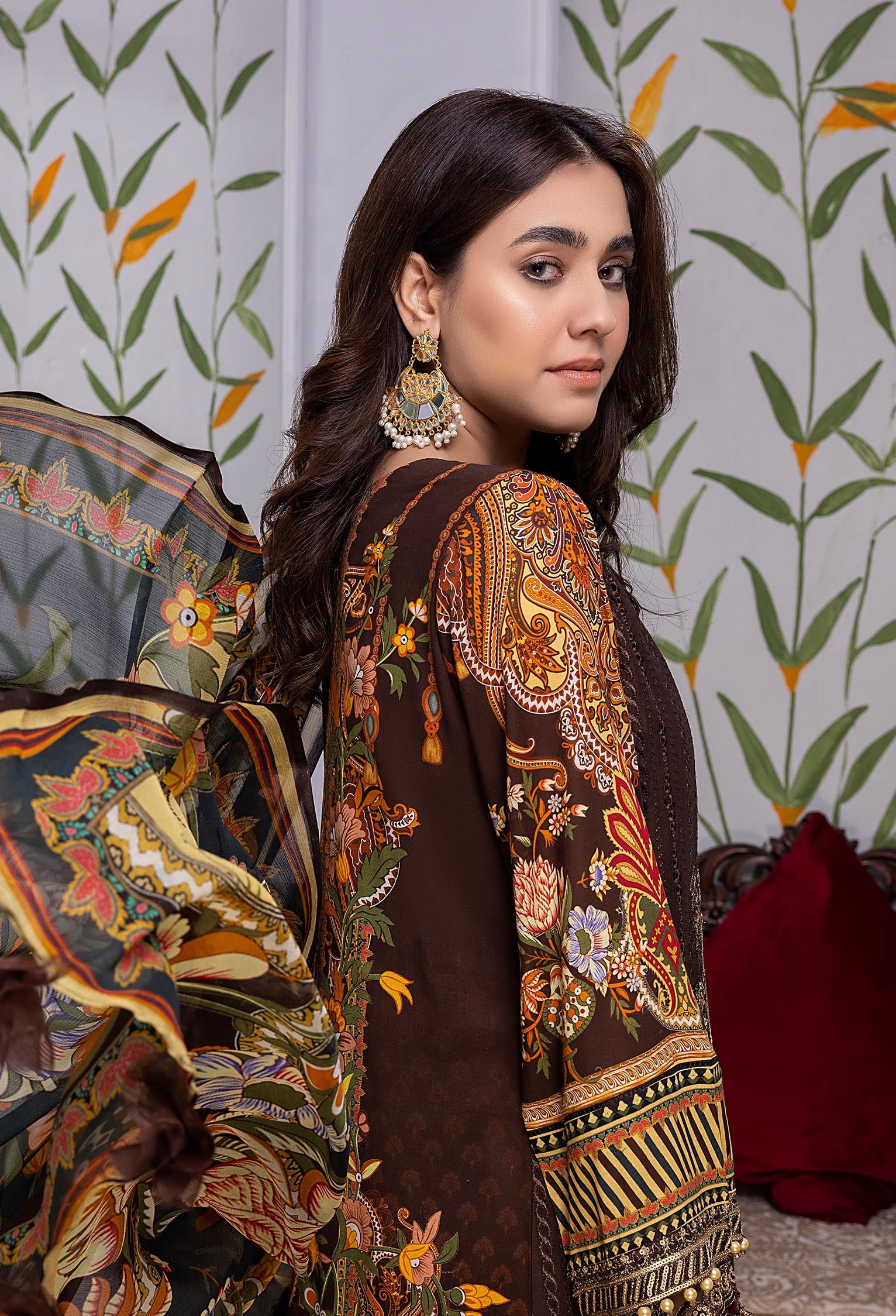 Bewrly - Embroidered Chikankari Lawn 3PC - Image 3