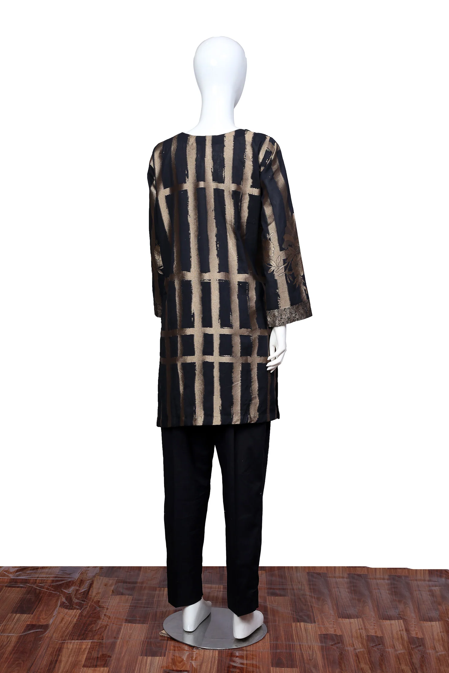 Black 02 - Ready To Wear Jacquard Shirt - Image 2
