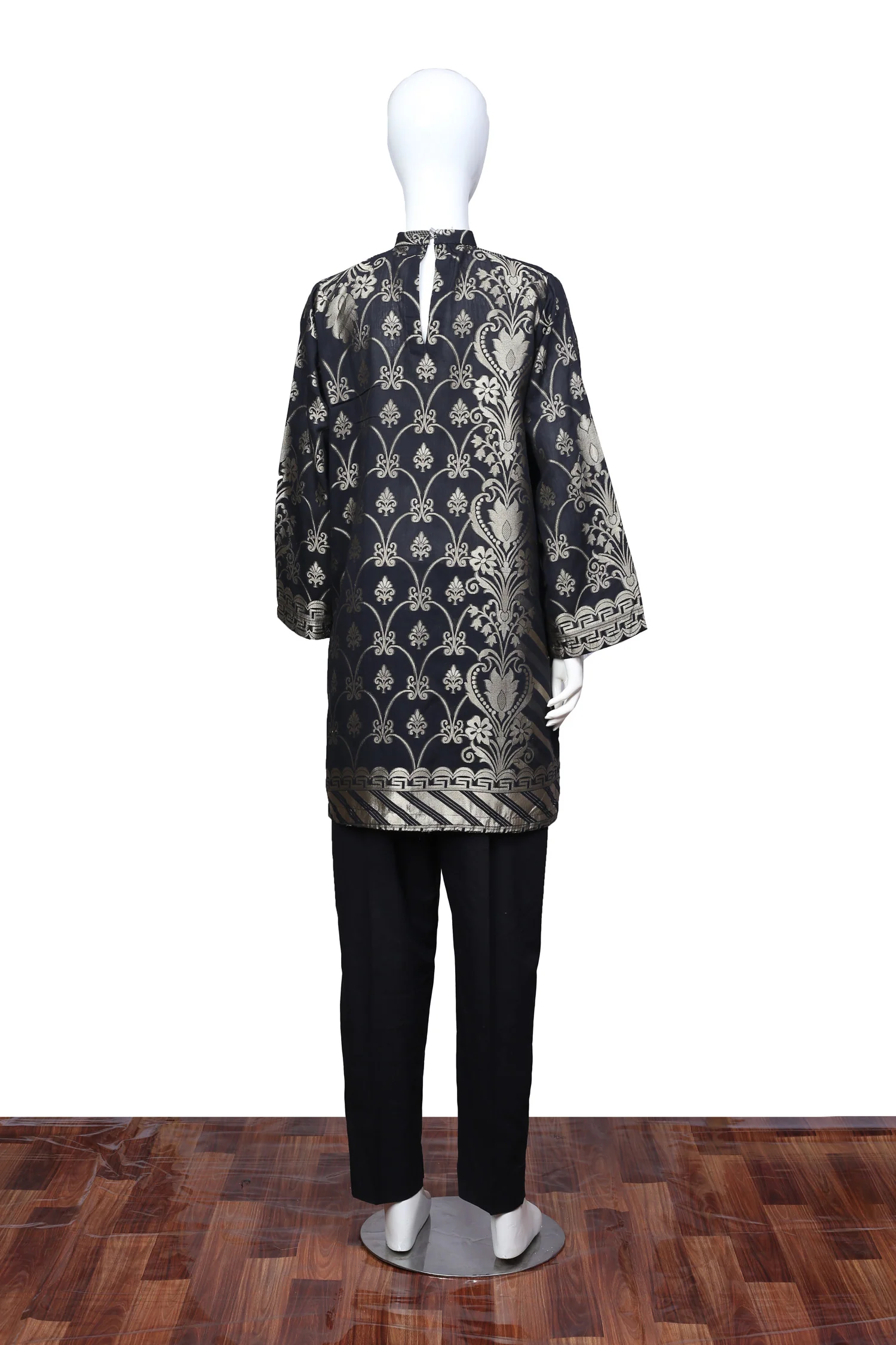 Black 06 - Ready To Wear Jacquard Shirt - Image 3