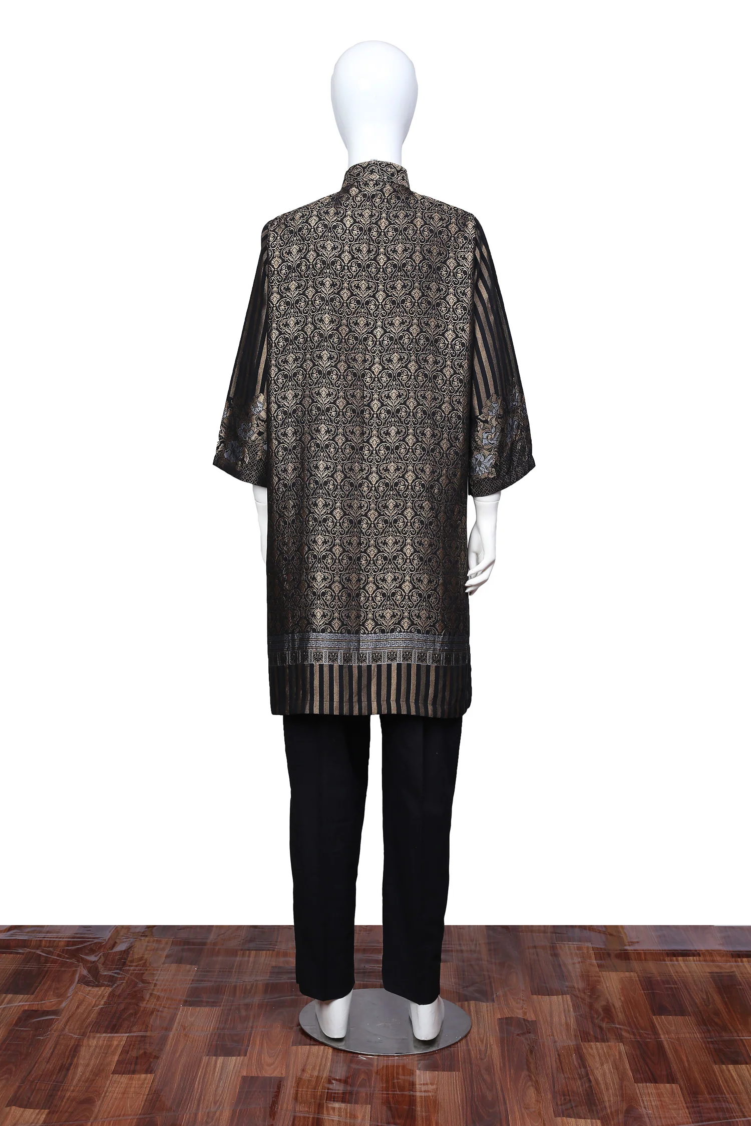 Black 08 - Ready To Wear Jacquard Shirt - Image 3