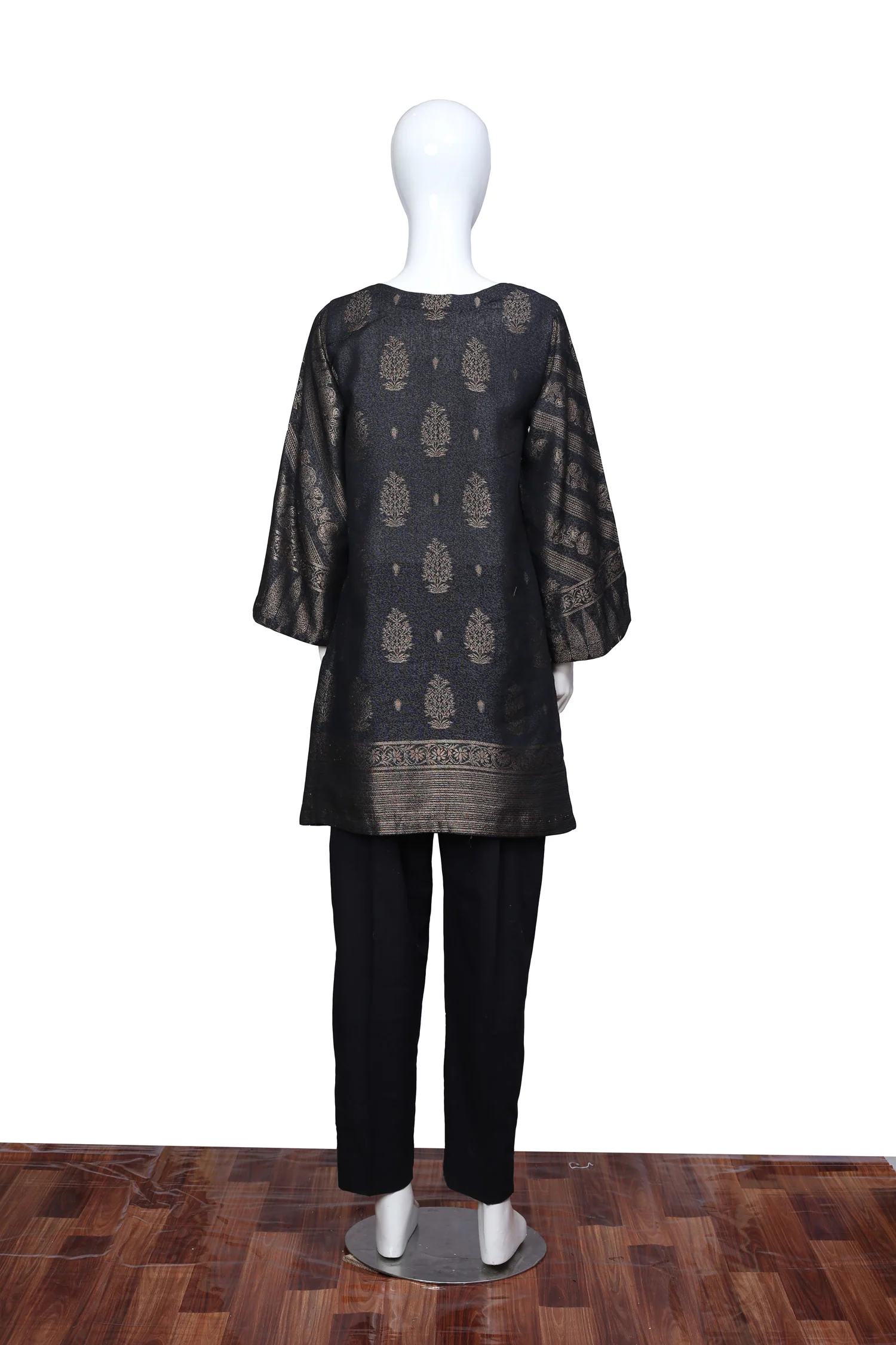Black 21 - Ready To Wear Jacquard Shirt - Image 3