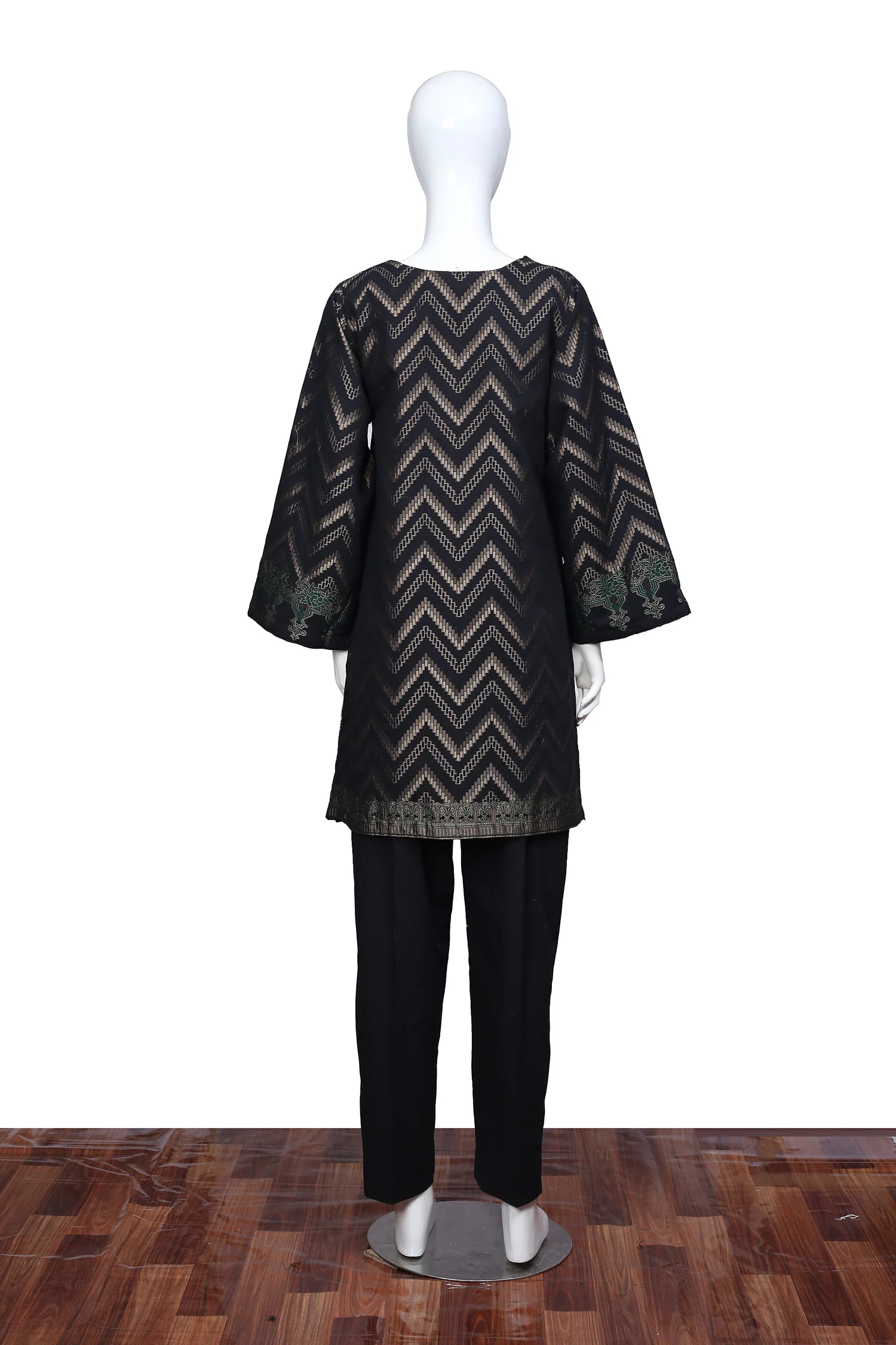 Black 23 - Ready To Wear Jacquard Shirt - Image 2