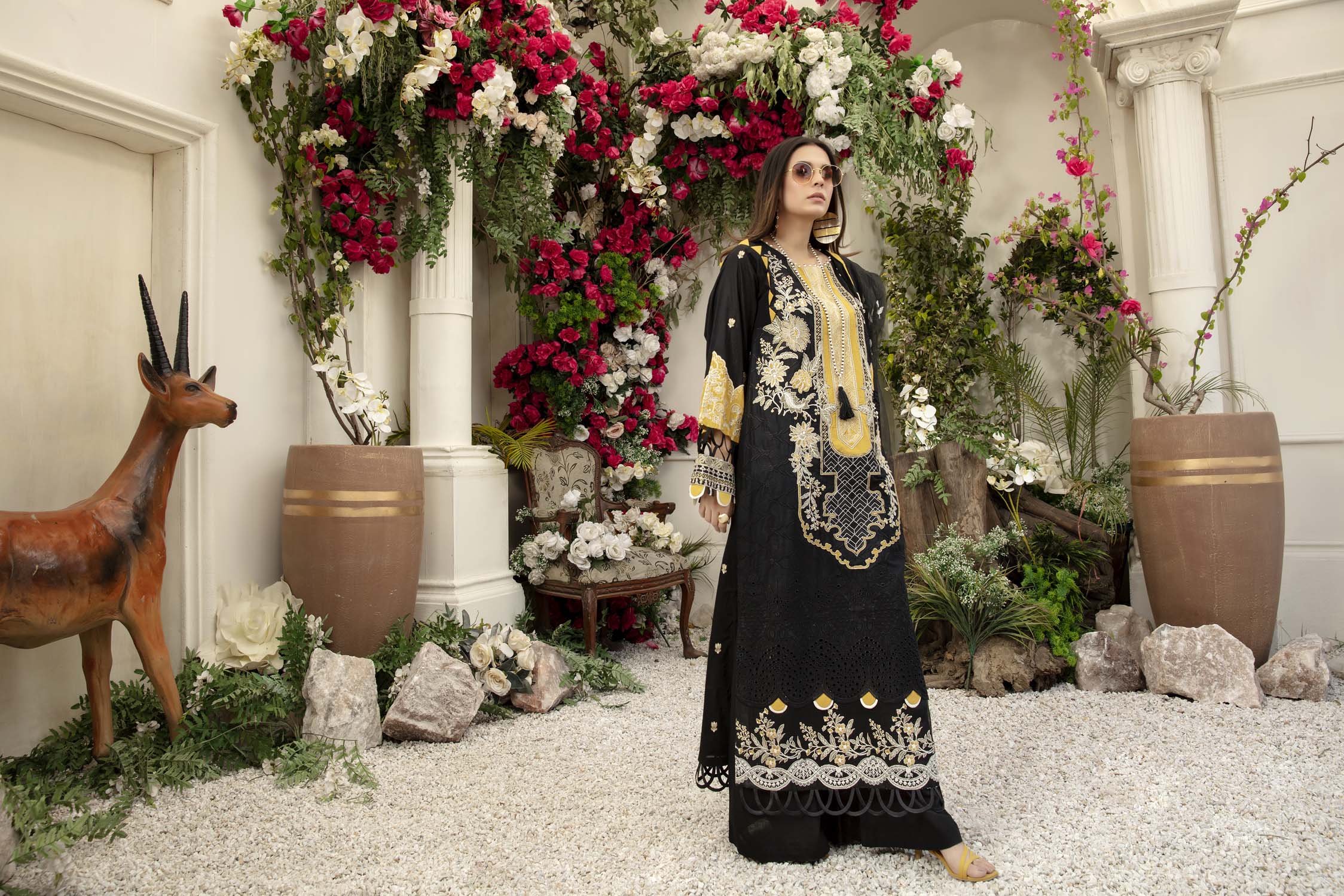 Black Bean - Schiffli Embroidered Lawn (3PC) - Image 5