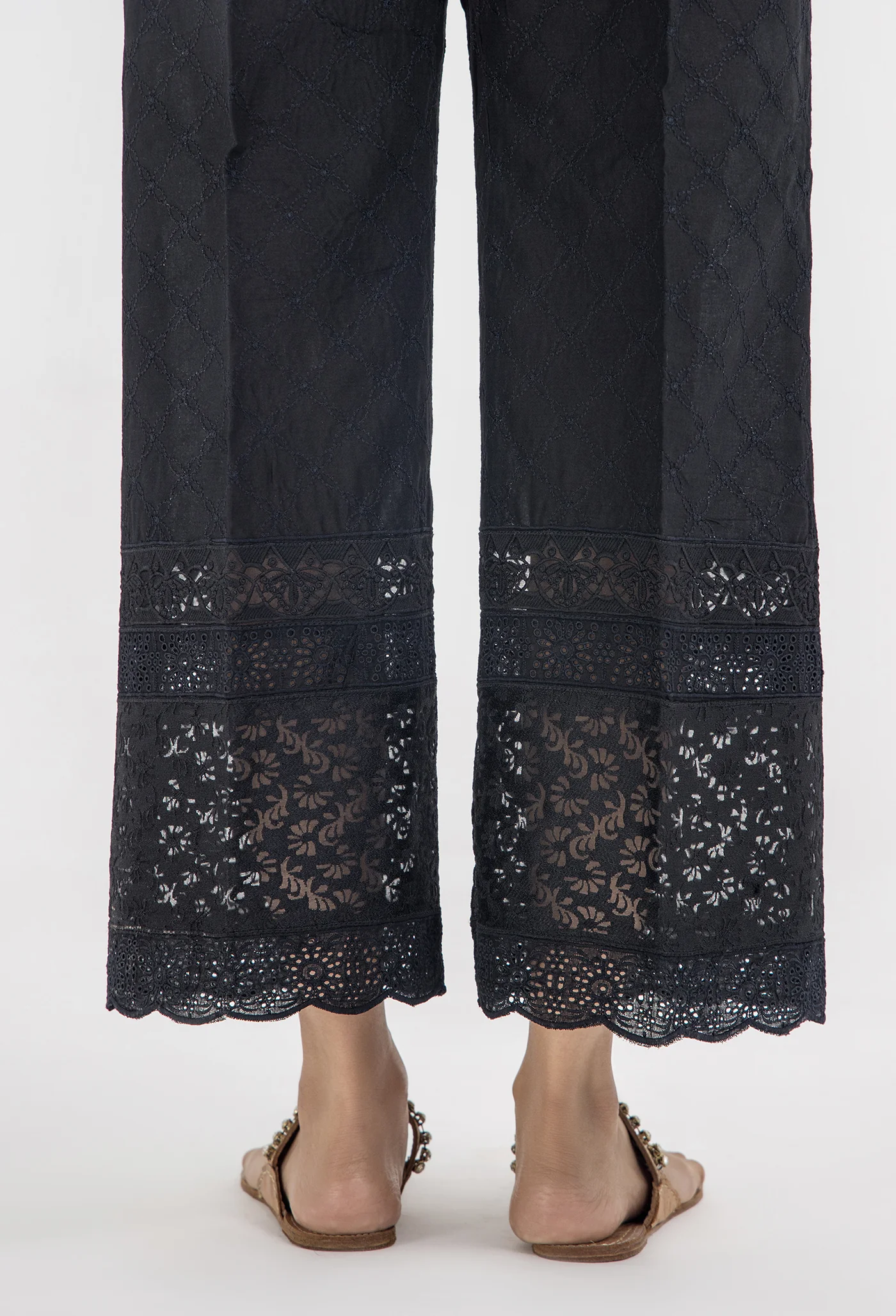 Black Bottom 5222 - Image 3