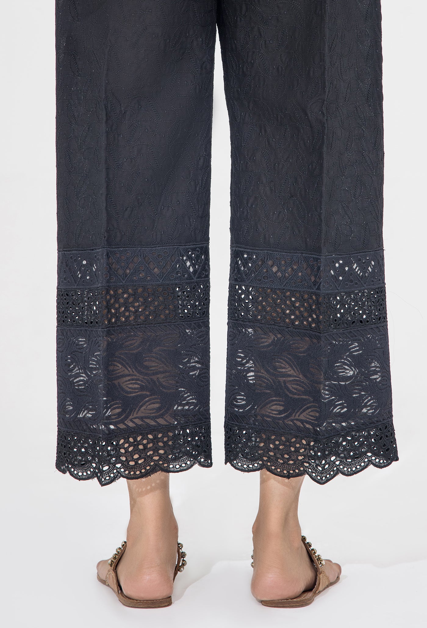 Black Bottom 5232 - Image 3