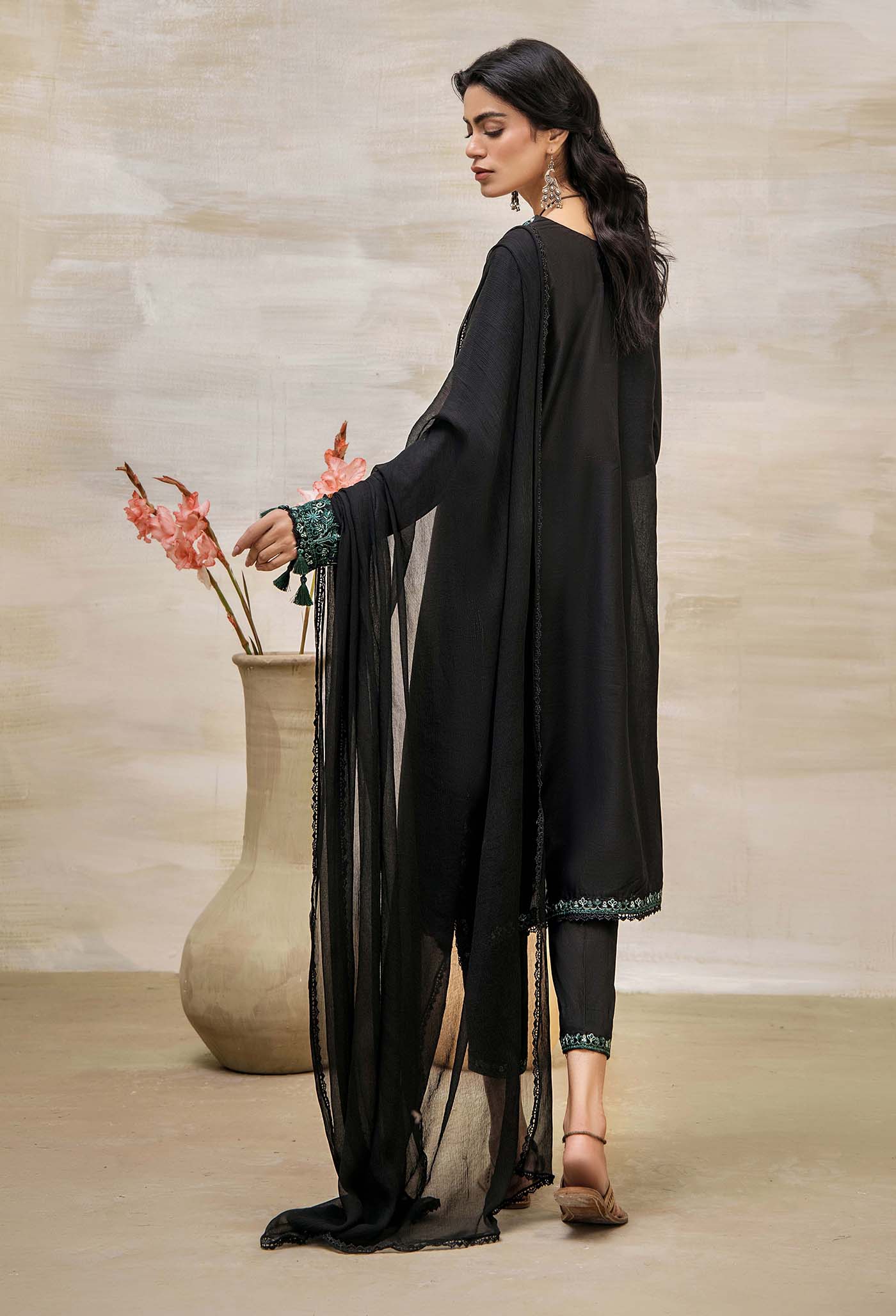 Black Edition 8633 - Image 2
