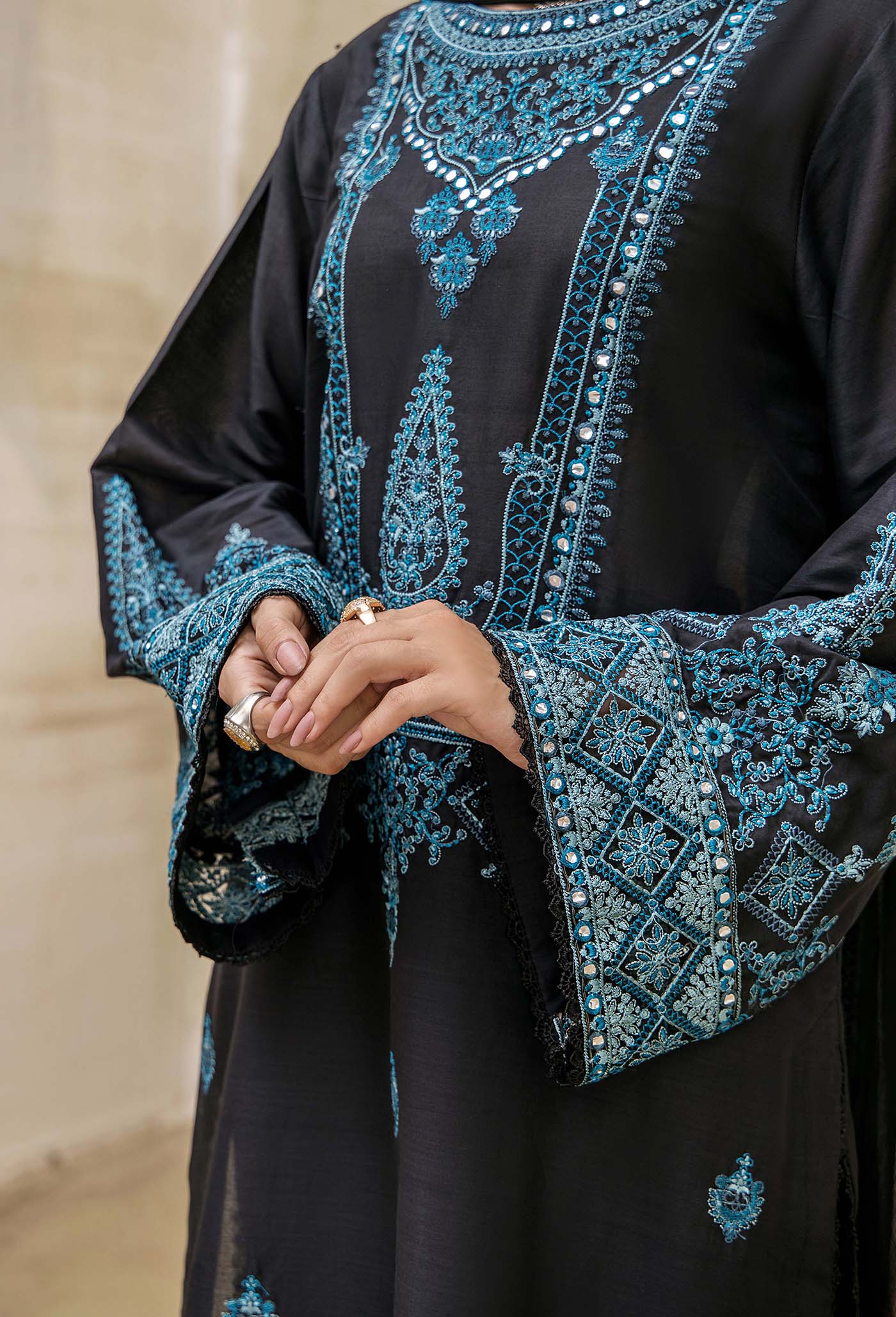 Black Edition 8638 - Image 3