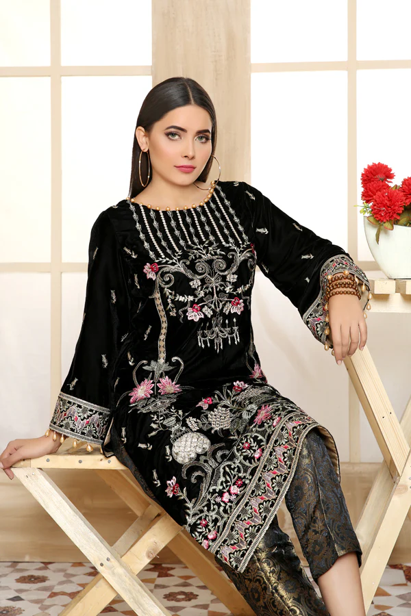 Black Era - Embroidered Velvet Unstitch 2PC - Image 3
