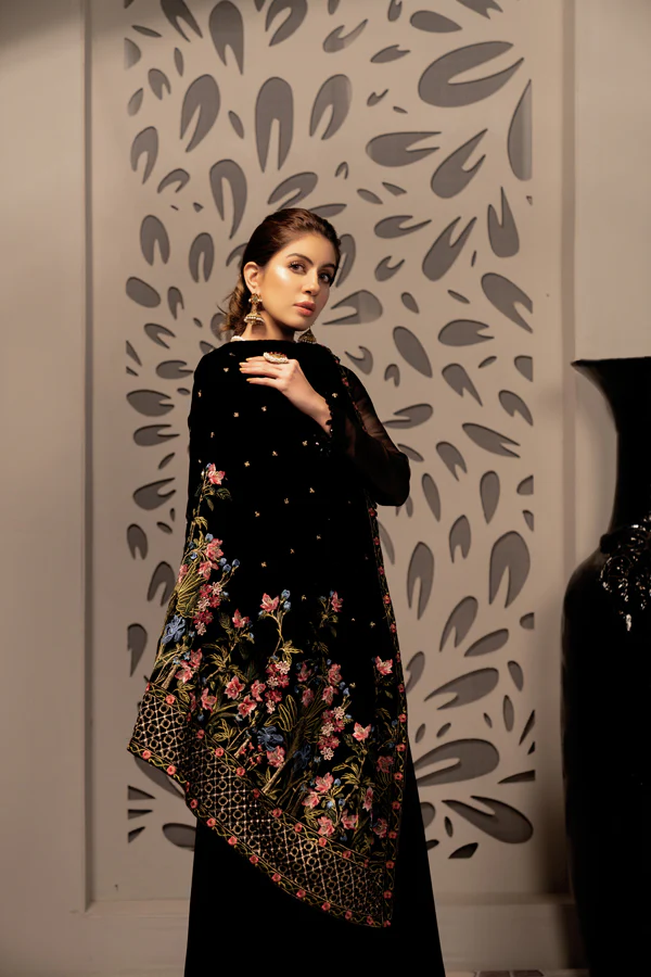 Black Iris - Embroidered Velvet Shawl - Image 2