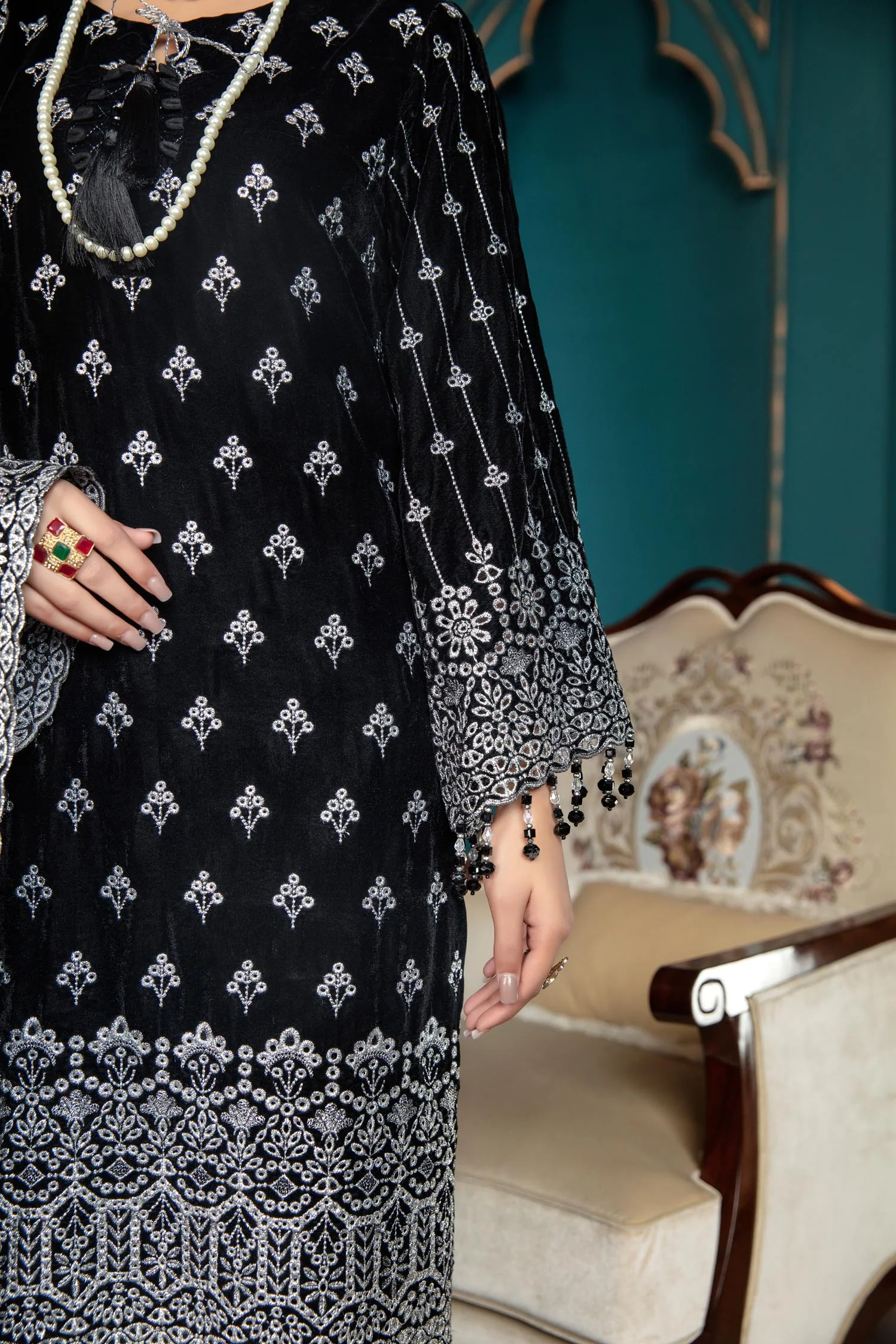 Black Rose - Embroidered Velvet 3 piece - Image 3