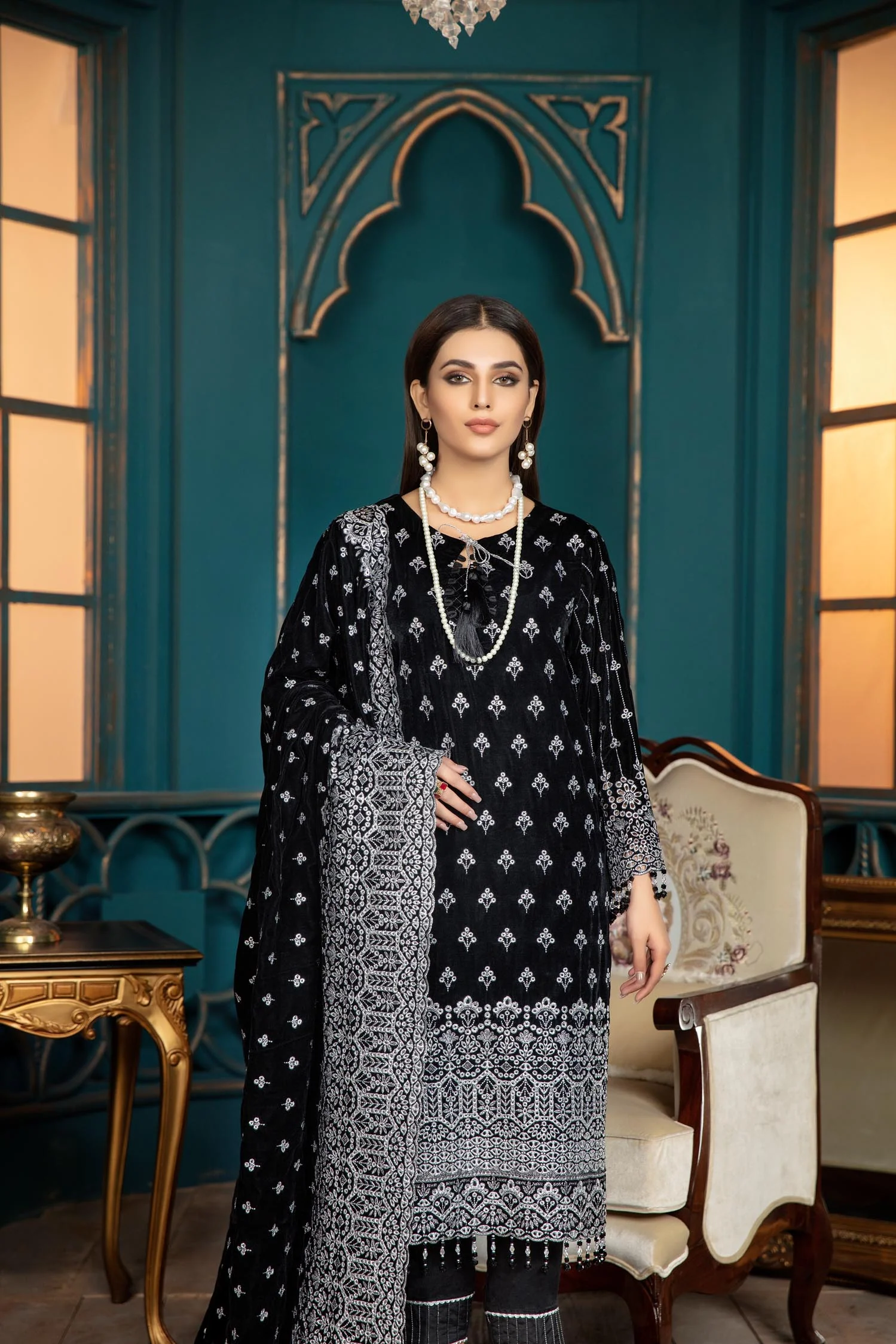 Black Rose - Embroidered Velvet 3 piece - Image 7