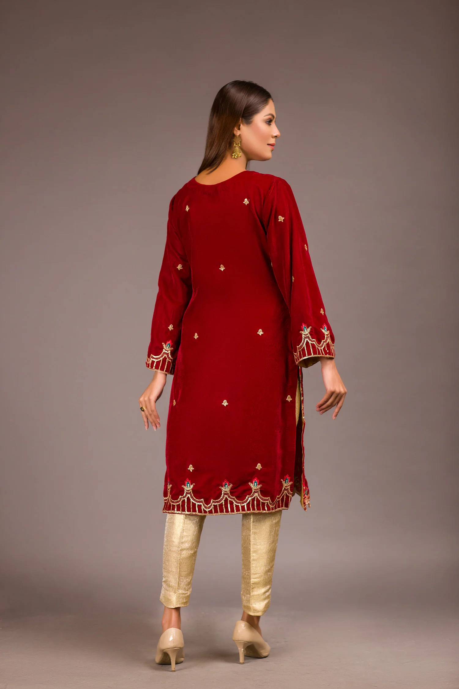 Bledon - Embroidered Velvet Unstitch Kurti - Image 2