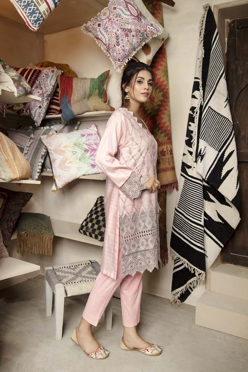 Blush - Embroidered Chikankari Stitched Kurti - Image 3