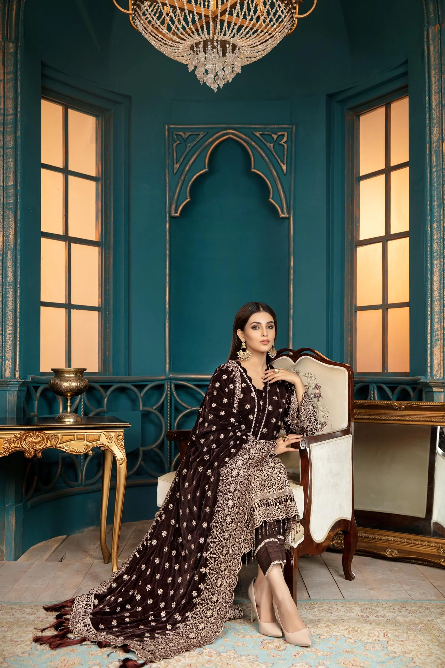 Botanical - Embroidered Velvet 3 piece - Image 7