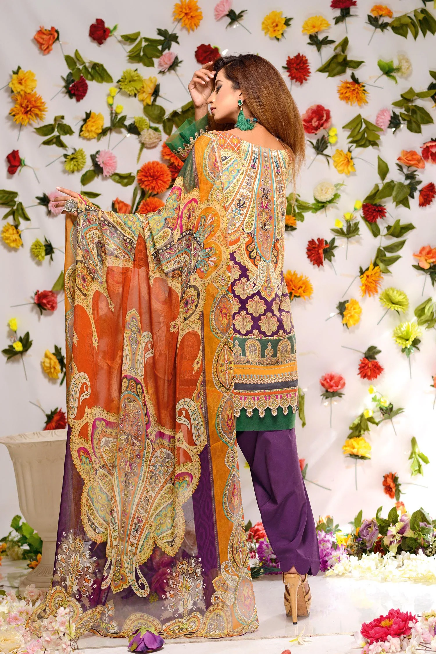 Briciu - Digital Printed and Embroidered Lawn 3PC - Image 2