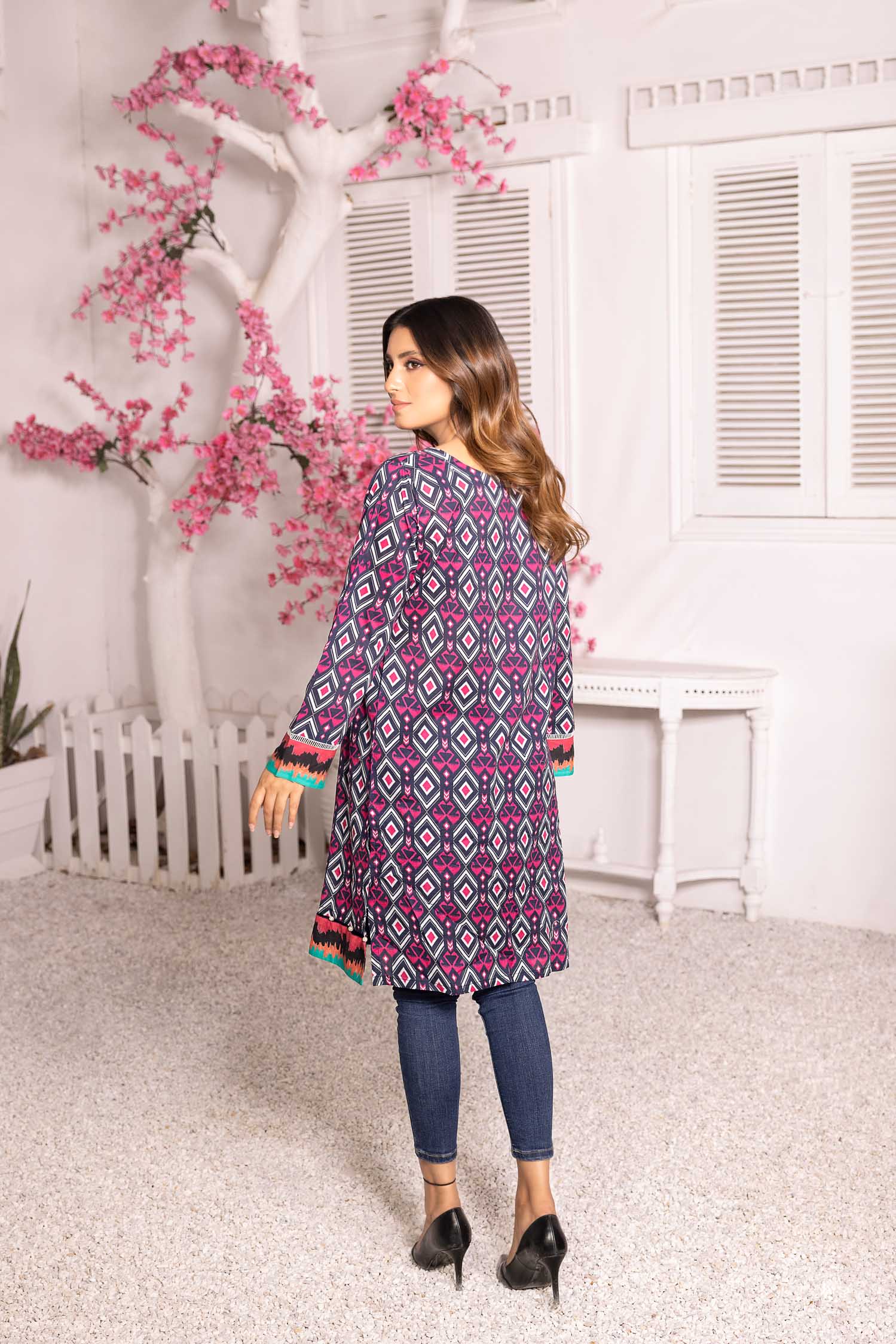 Buckeye - Digital Printed Stitched Lawn Kurti - Image 3