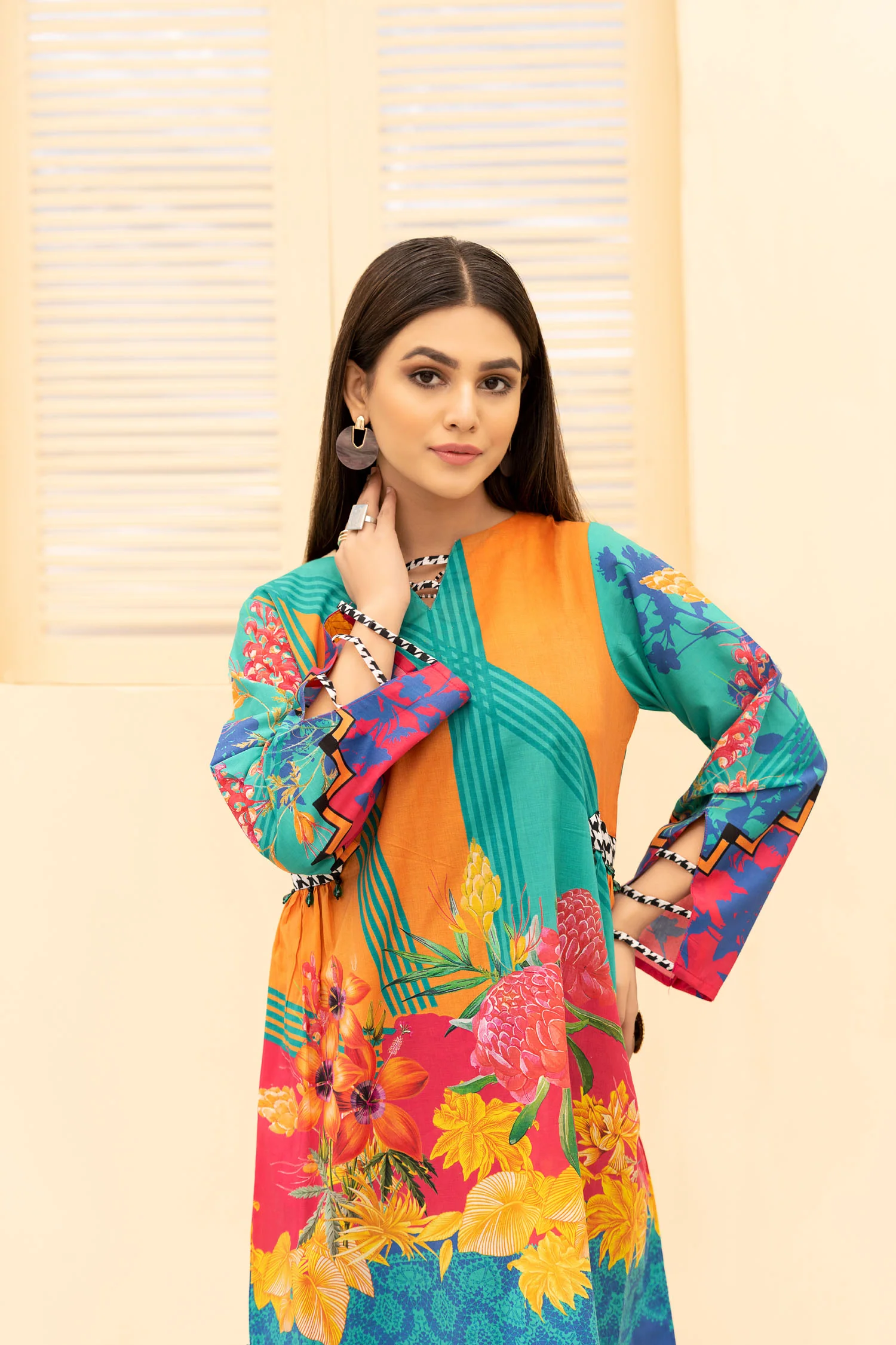 Calla - Digital Printed Stitched Lawn Kurti - Image 4