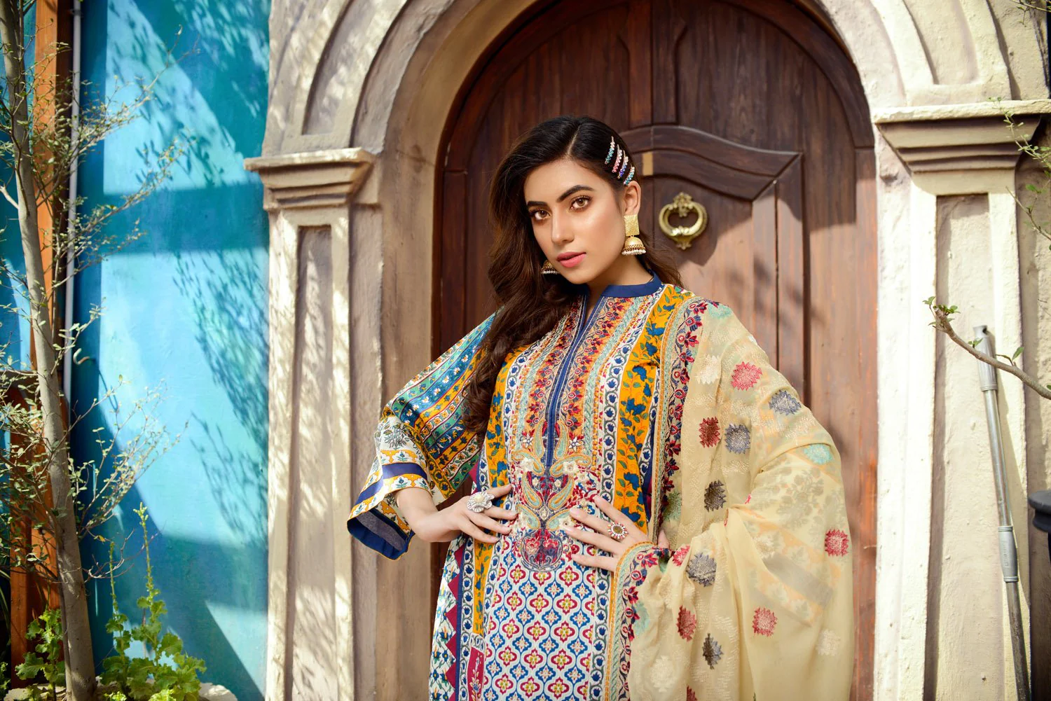 canary - Printed and Embroidered Lawn 3PC - Image 4